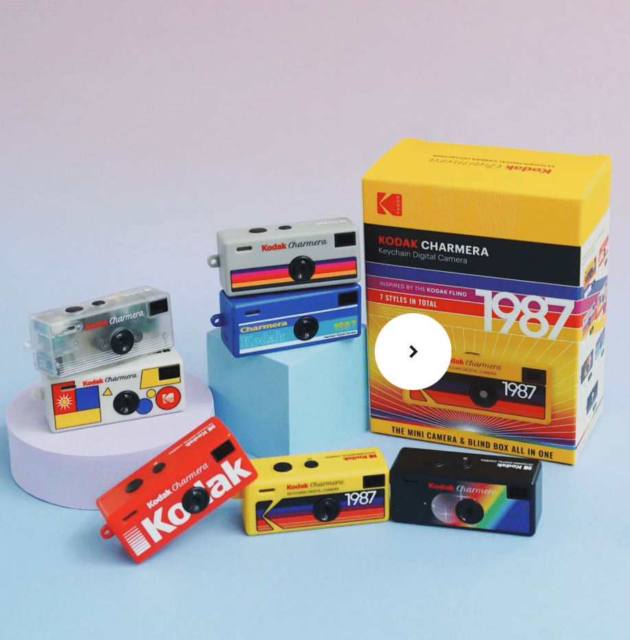 KODAK CHARMERA】 役割を与えずギフトに最適な、優しさの「トイカメラ