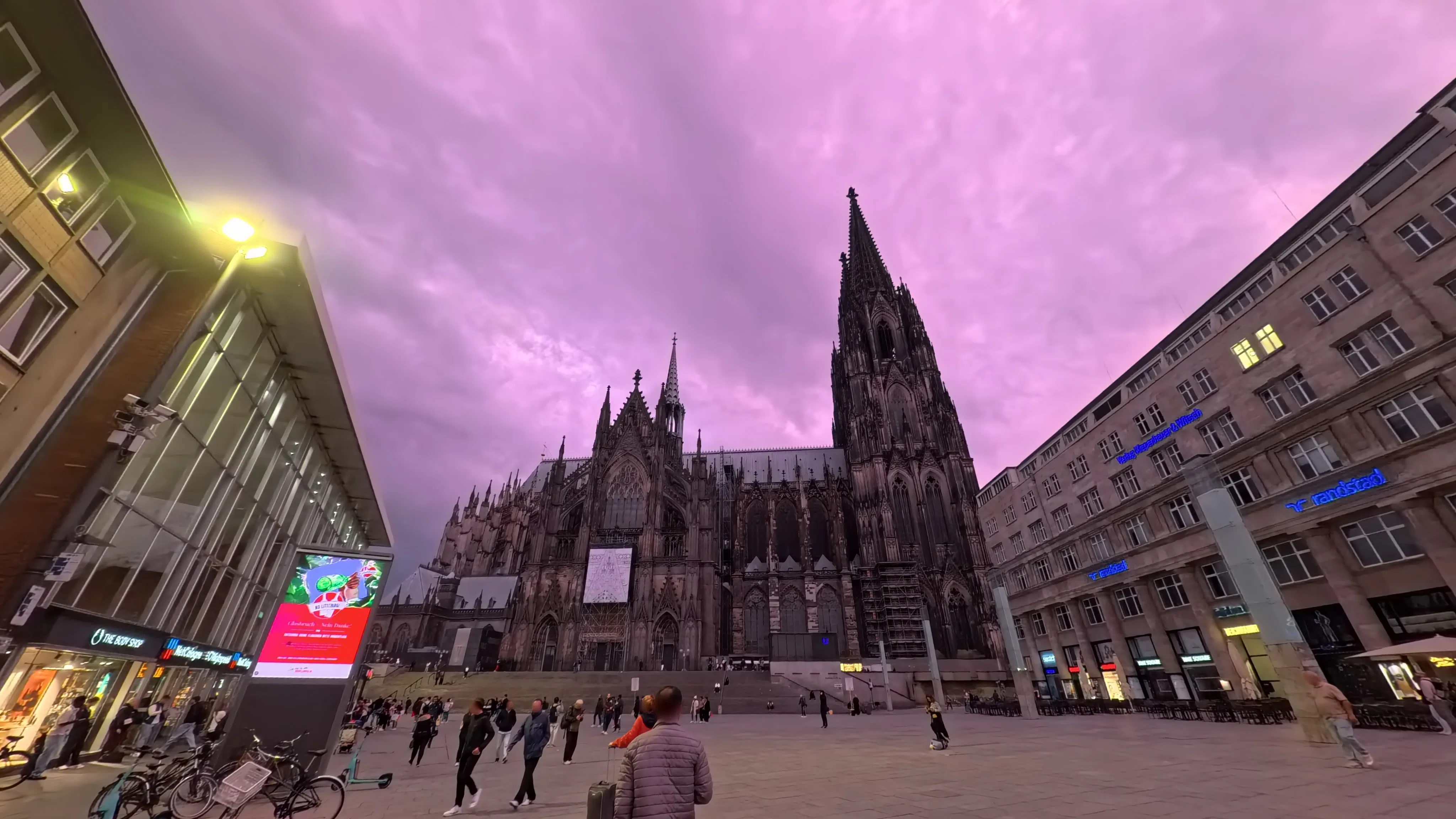 ドイツ:ケルン（Köln）【世界遺産のゴシック大聖堂】#20（ロマンチック