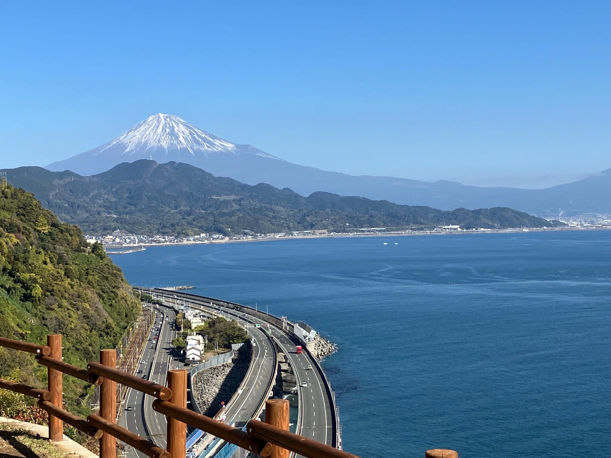 【分岐する風景】#001 薩埵峠」（さったとうげ） 東海道屈指の難所は富士山眺望が抜群 △登山