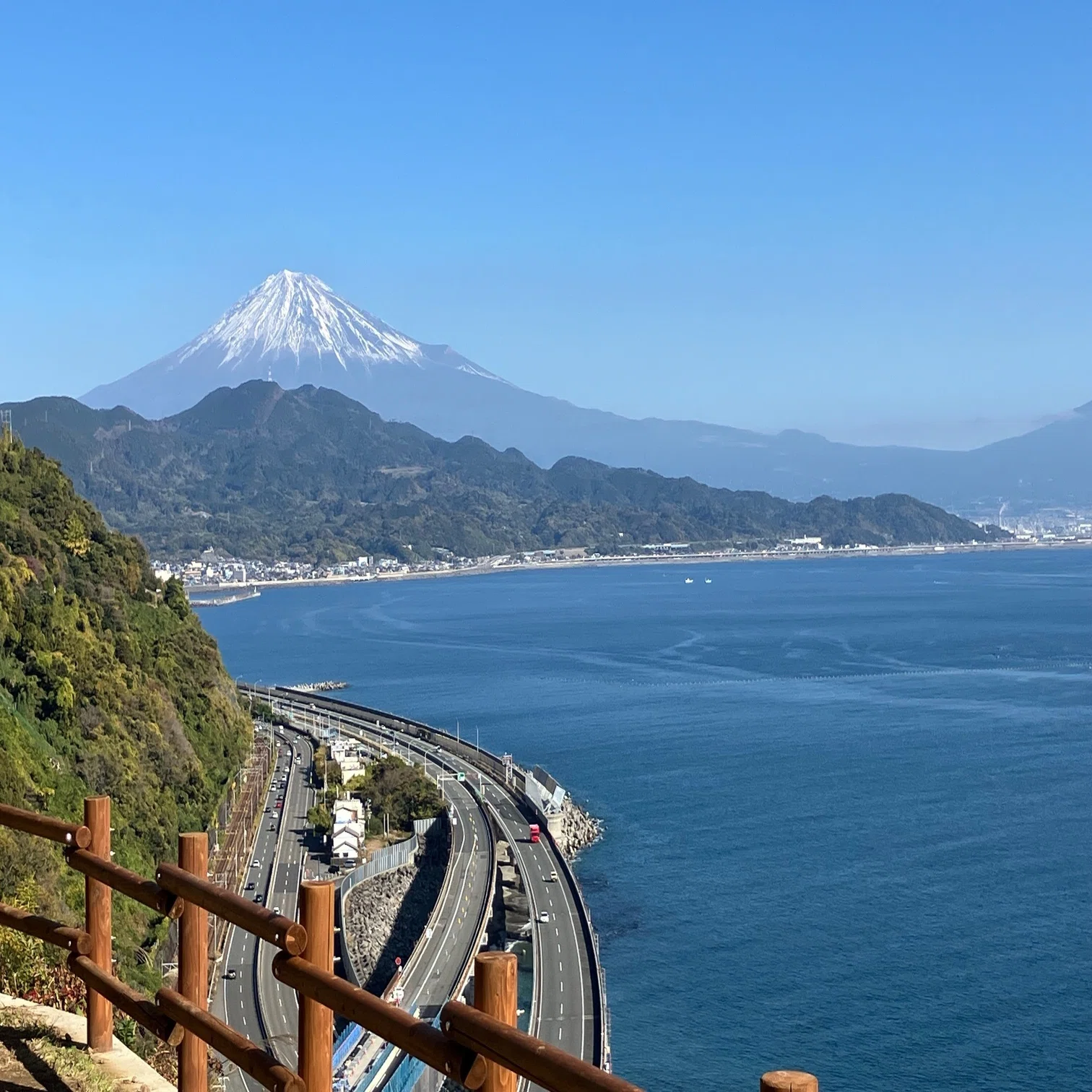 薩 埵 峠 展望 台