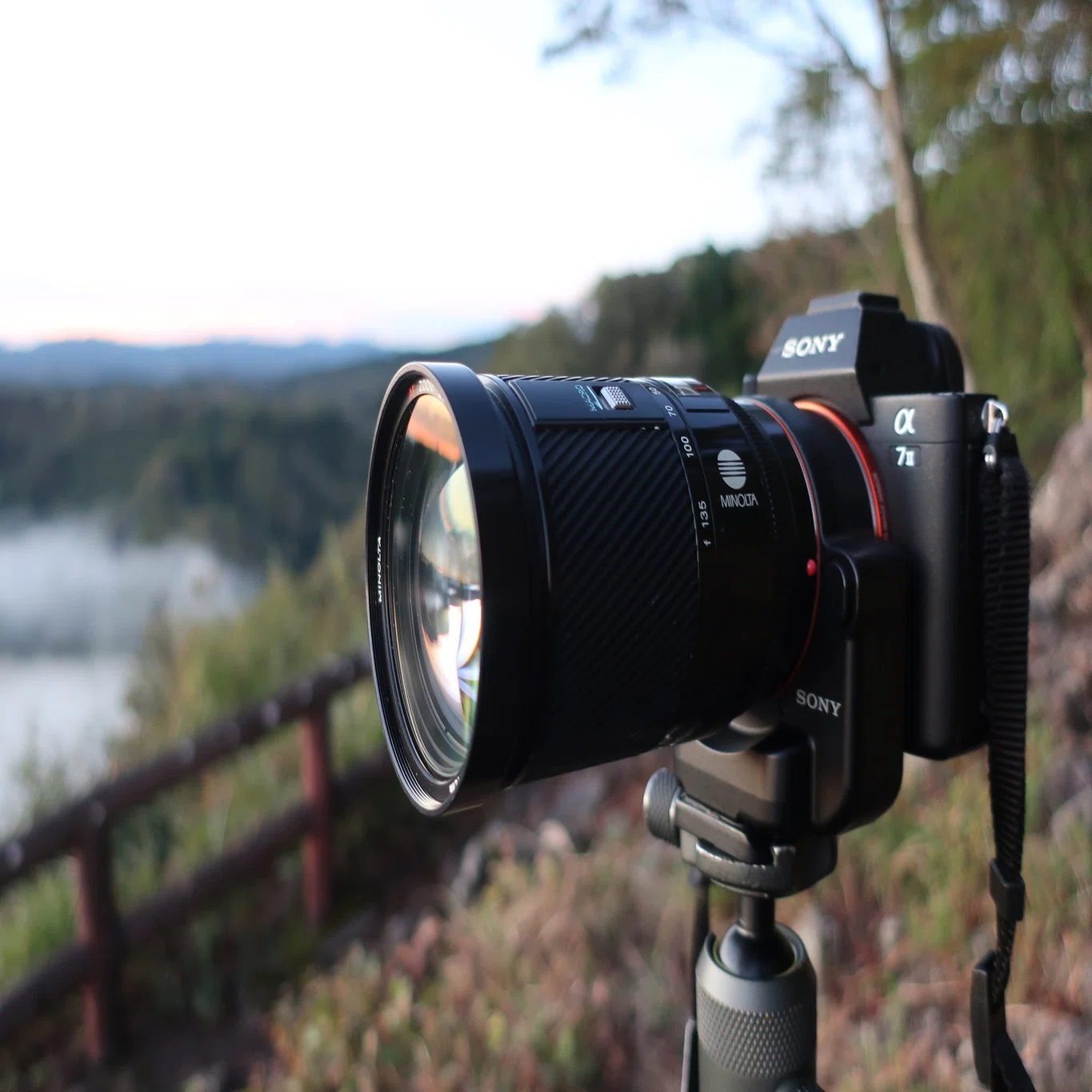 40年前の高級レンズMINOLTA AF ZOOM 28-135mm f4-4.5｜あんのうん01
