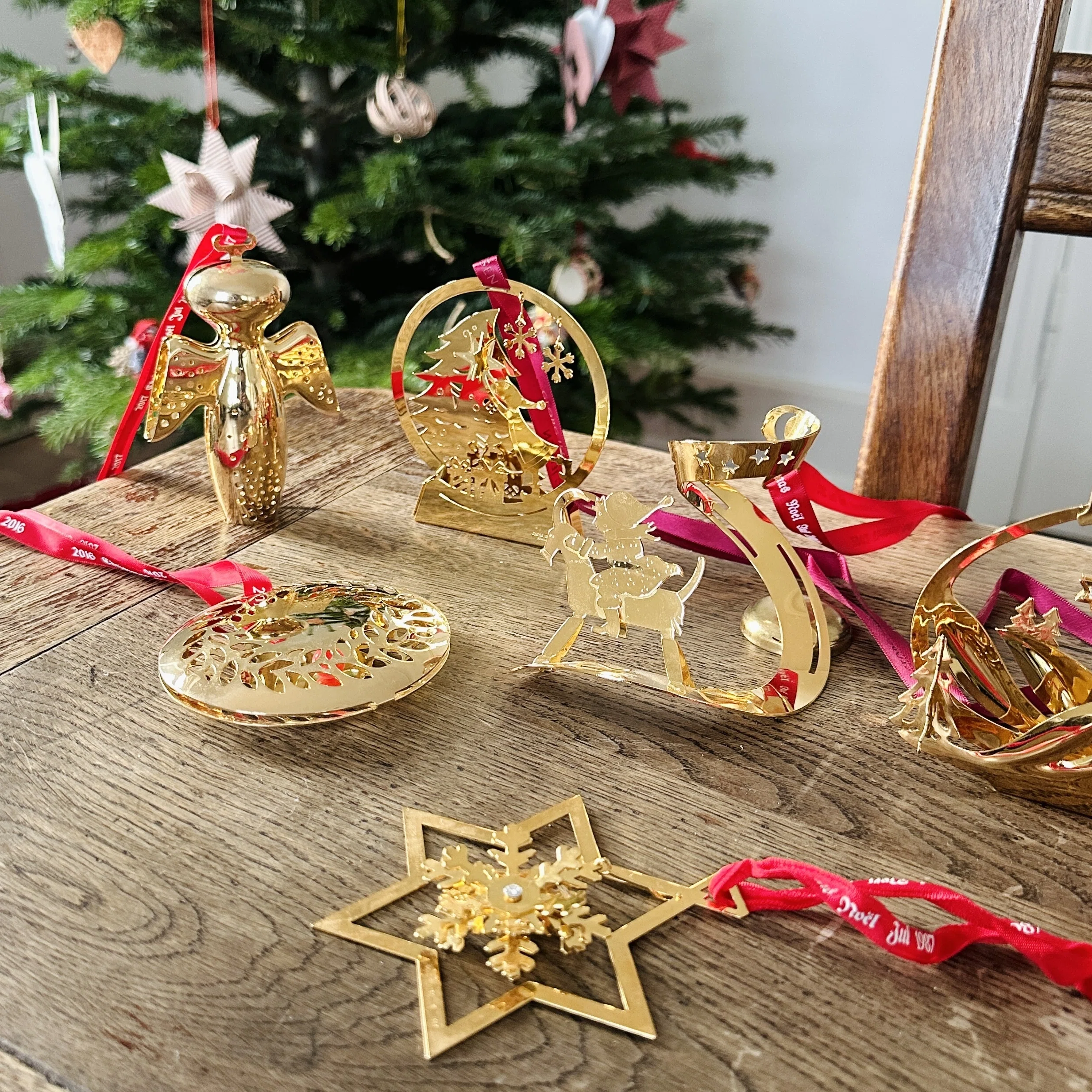 Decorating the Tree and Finding Balance in Our Home｜megumi｜北欧