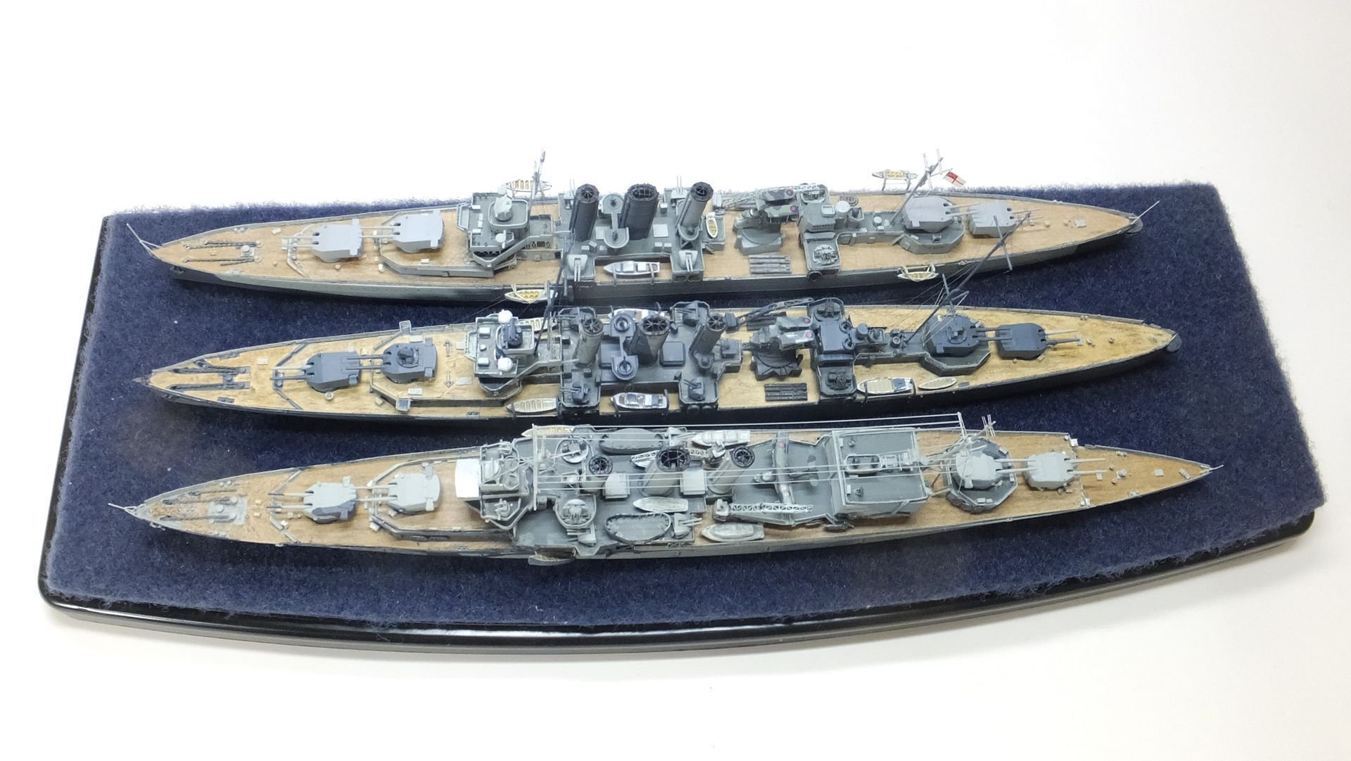 英国海軍カウンティ級重巡洋艦:HMS Norfolk HMS Suffolk HMS