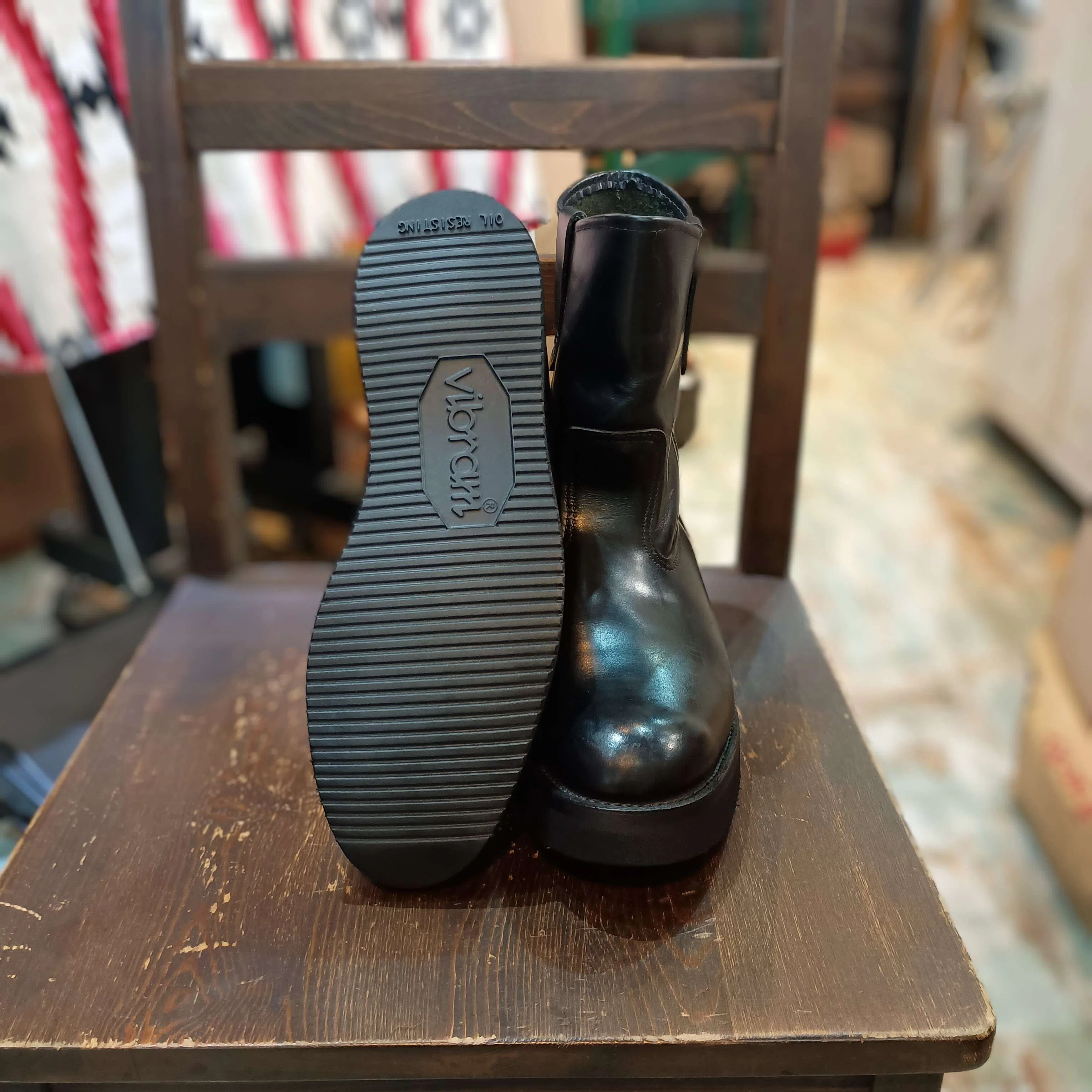 Resole/ソールカスタム】Red Wing#8169 PECOS+vibram#2021｜CREA