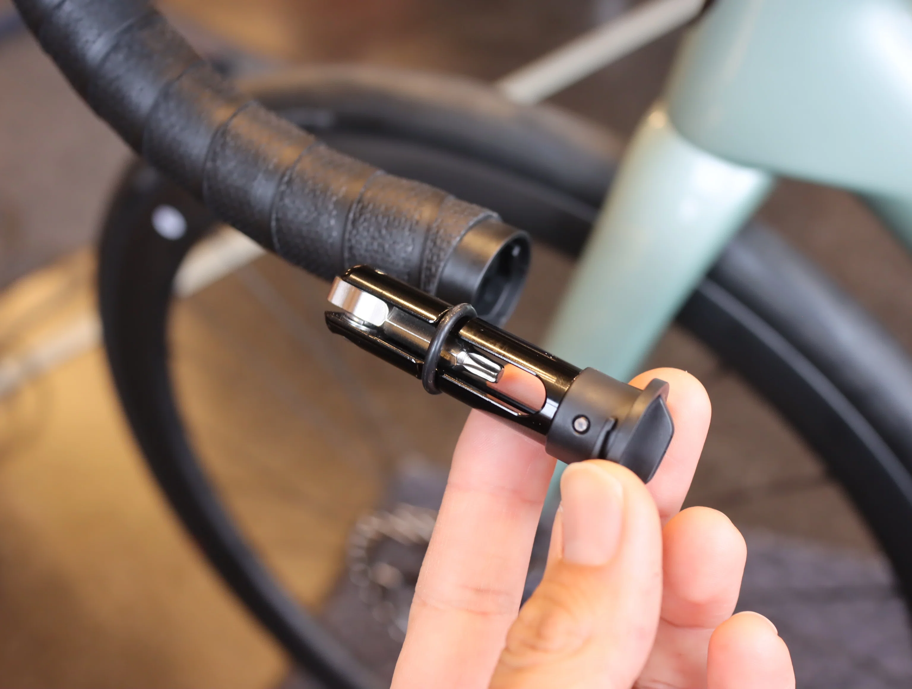 SCOTT取り扱い開始！ADDICT RC20展示中です｜BIKE SHOP FORZA の note