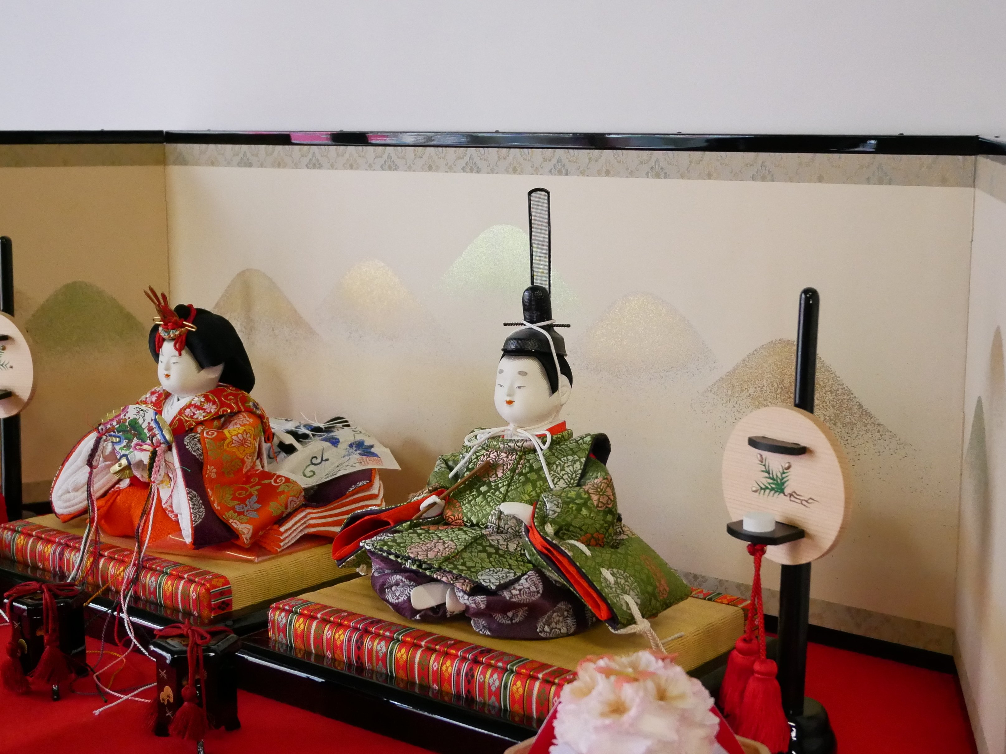 雛人形 ひな人形 雛道具 有職雛 胡粉菊置上 短檠 燭台 燈台 雛人形 ひな人形 雛道具 有職雛 胡粉菊置上 短檠 燭台 燈台