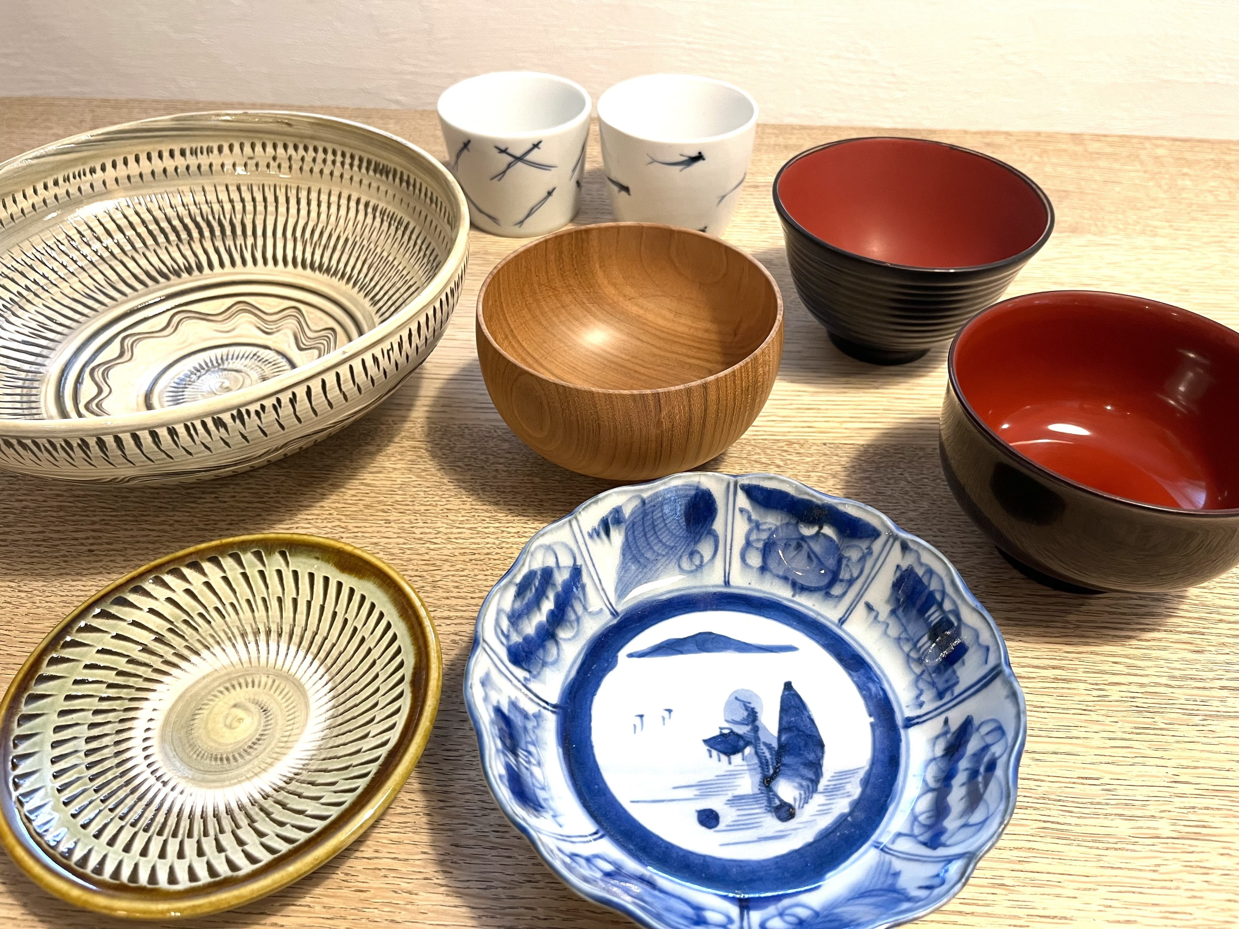 暮らし】古伊万里の器を家族6人の食卓に使うようになるまで｜よもぎ