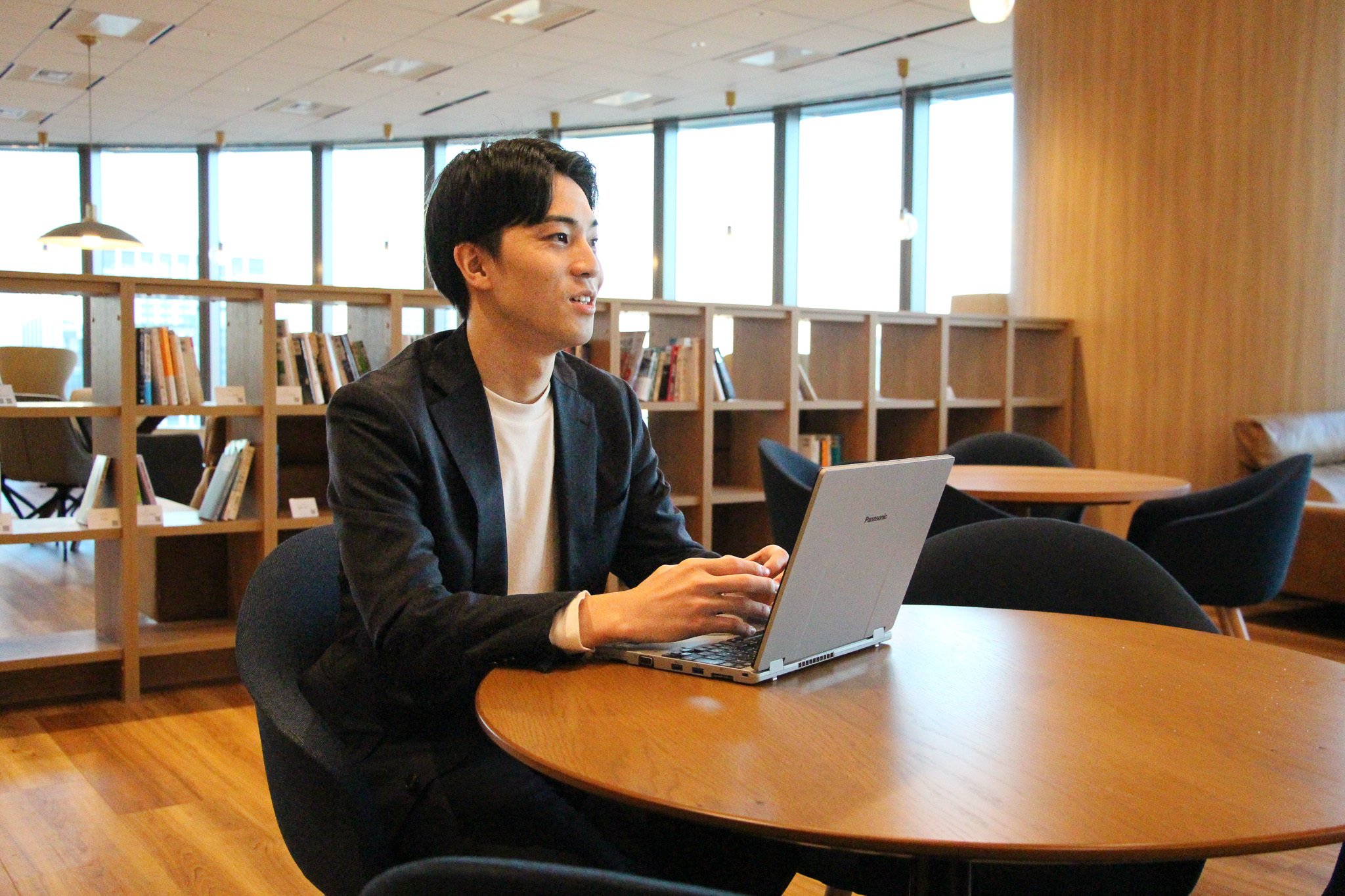 社員インタビュー⑮】挑戦がキャリアを加速させる――新卒入社3年目で