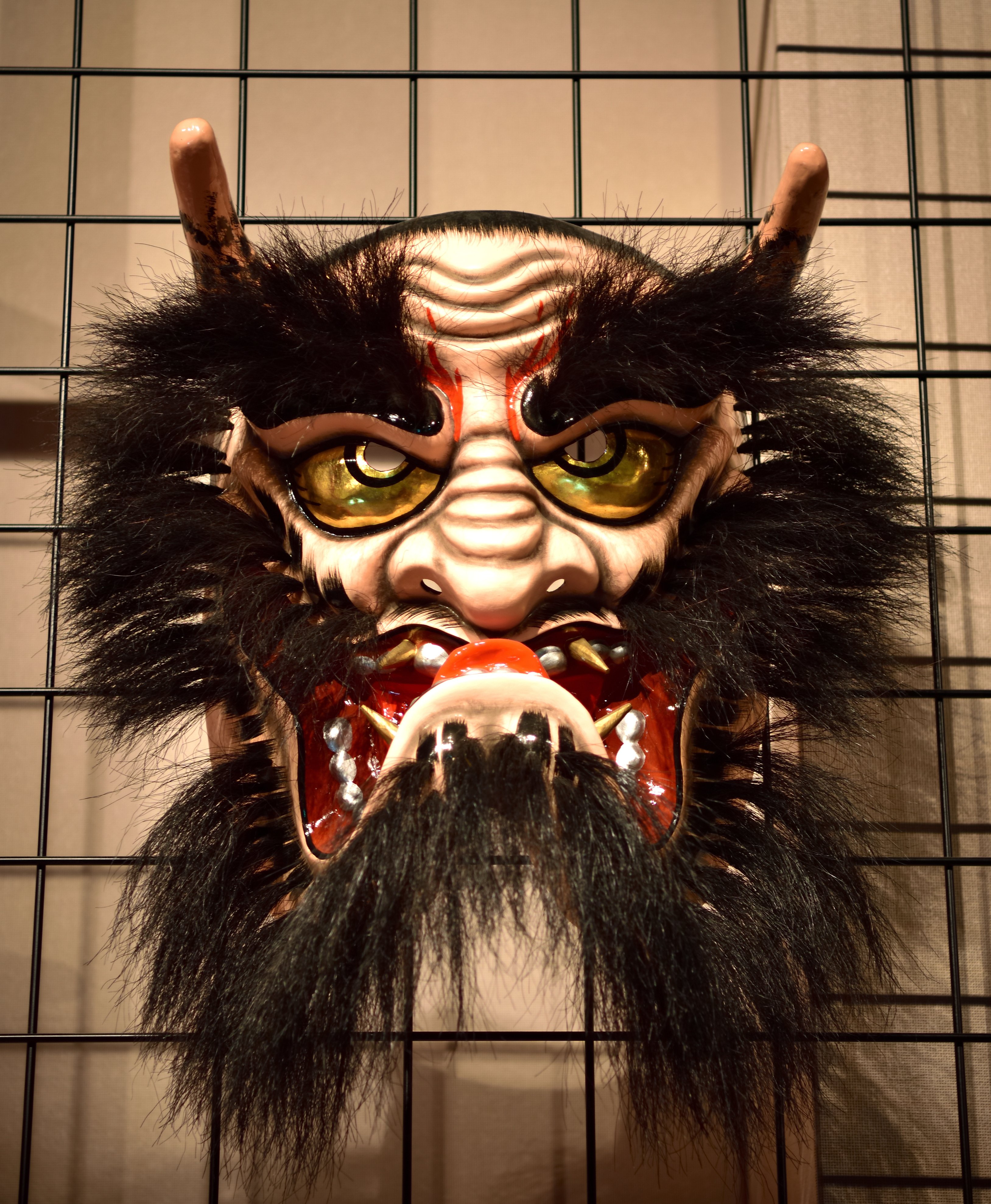 怒りと哀しみの仮面、石見神楽面に宿るもの｜光と風のアルバム