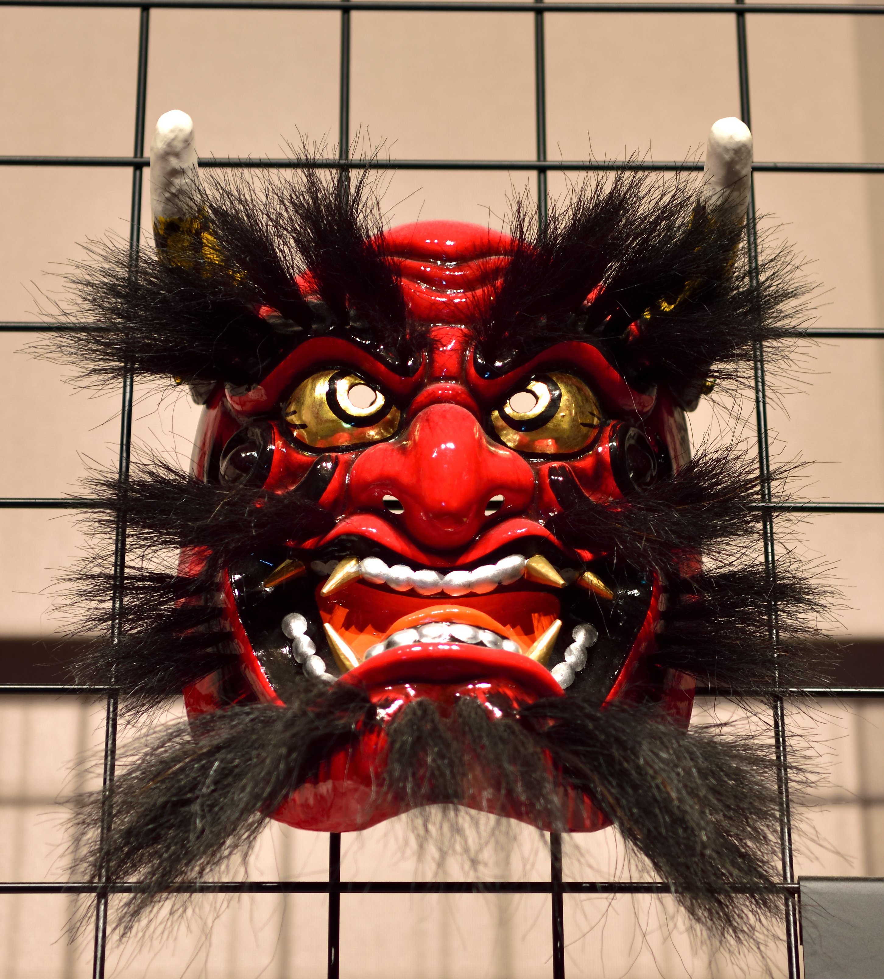 鬼の貌、神の声、石見神楽と塵輪の男鬼｜光と風のアルバム