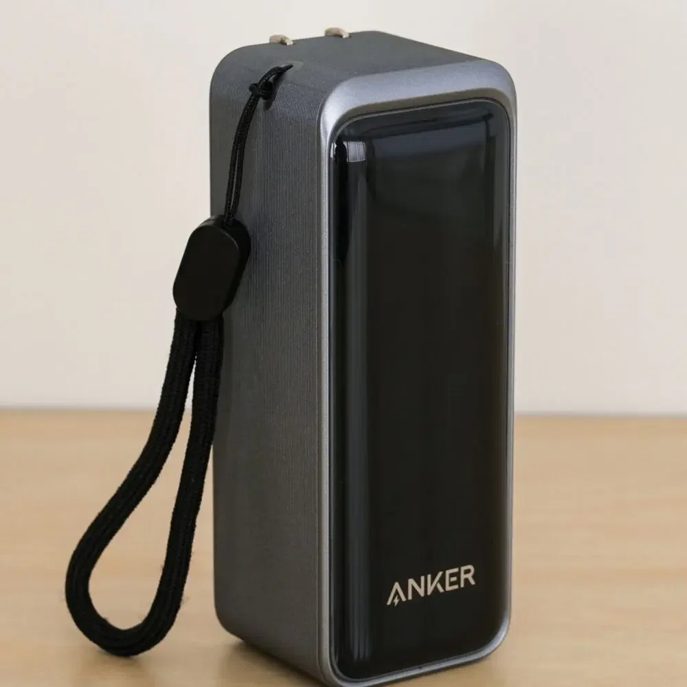 Reviewing the Anker Prime Power Bank (9600mAh, 65W, Fusion)! The