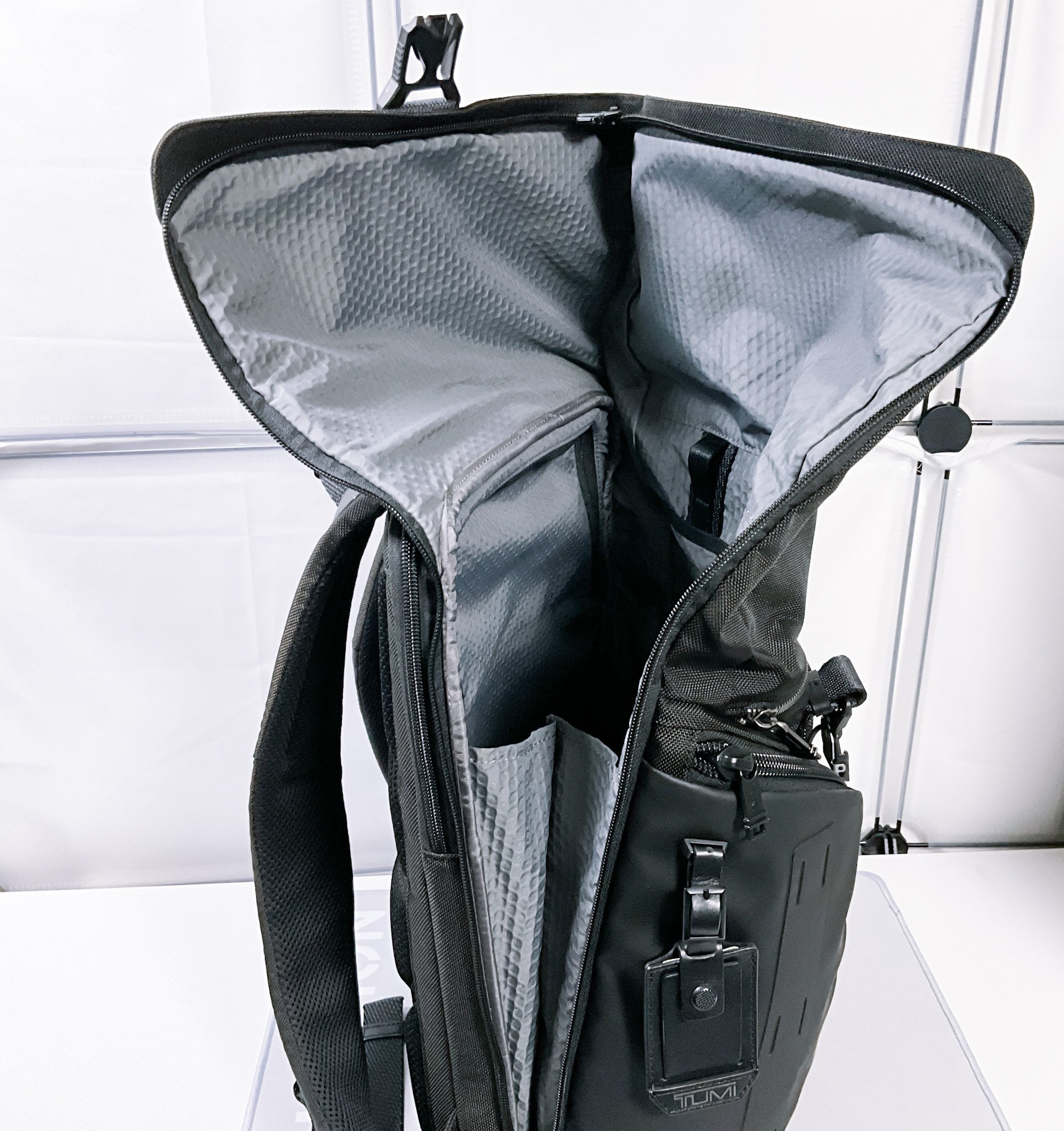 TUMI】「ロジスティック」バックパック【レビュー】｜MtOjiisan