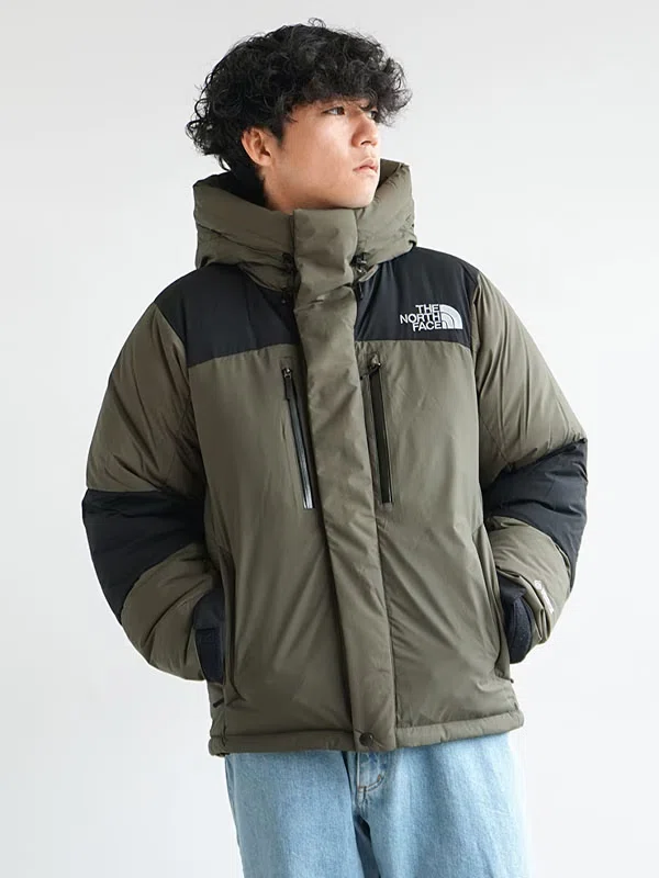 決定版】ボーナスで買うならこれ！ノースフェイスの「量産型」で終わら 
