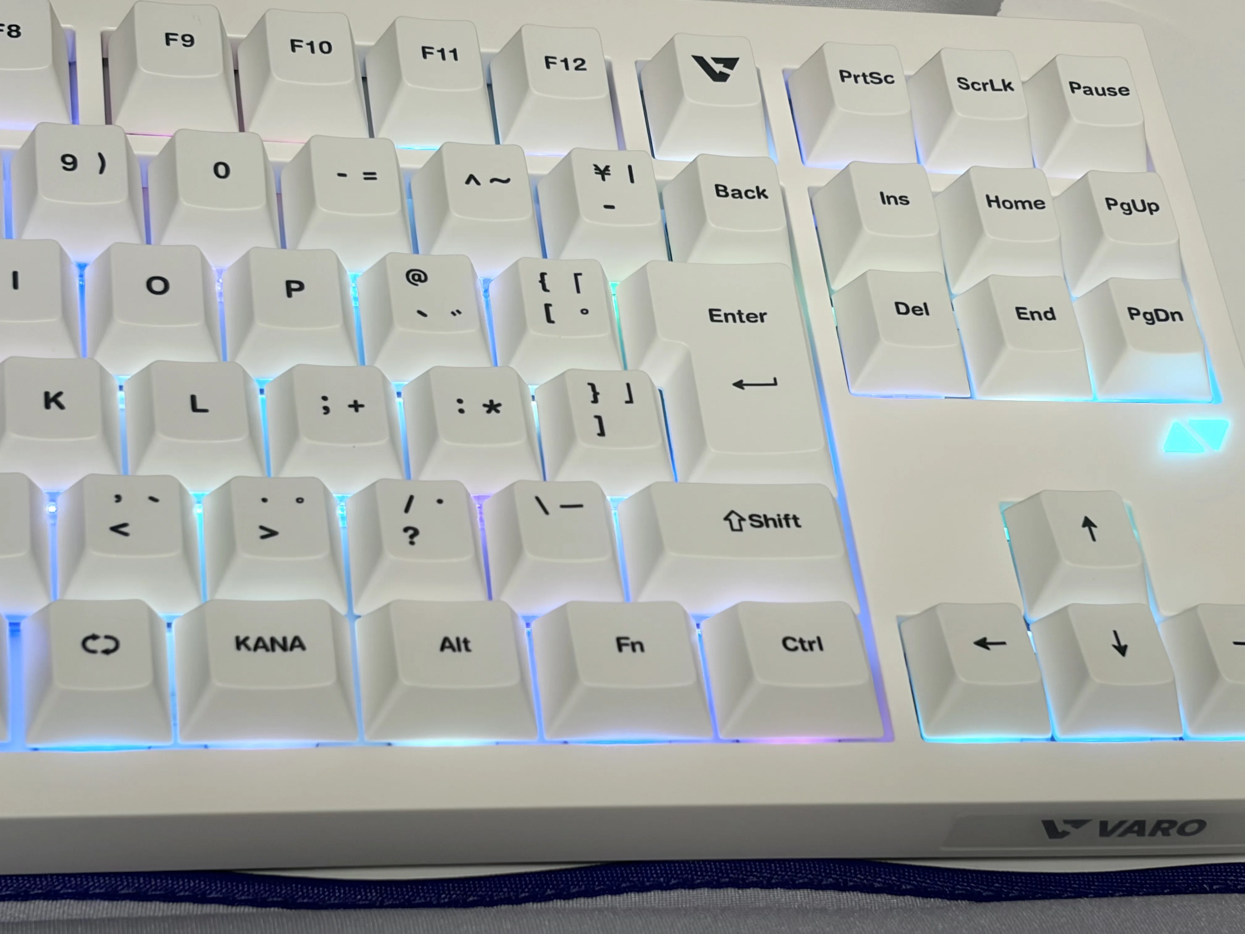 コトコト系、でも実用的なキーボードが欲しい！！(予算2万円のワイ