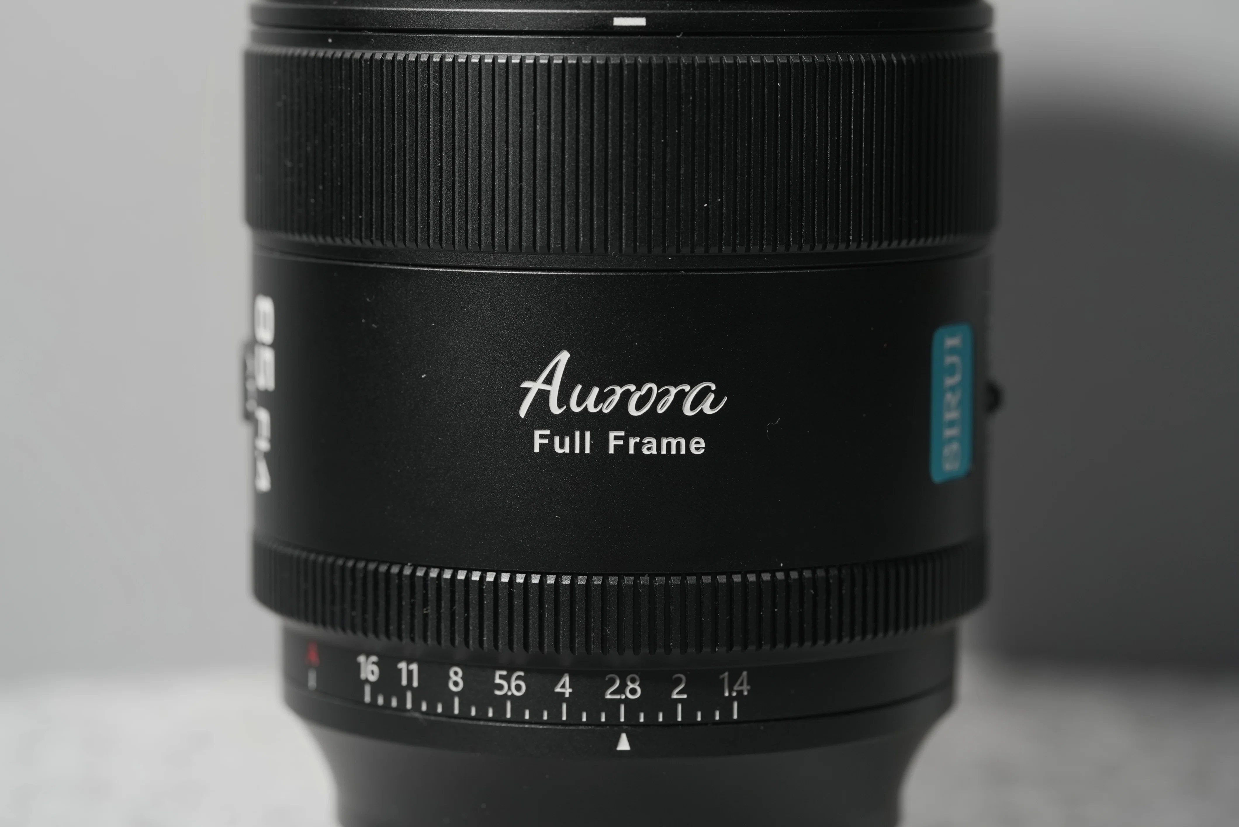 レンズ(単焦点) SIRUI Aurora 85mm #3278 やさしい描写」の SIRUI Aurora 85mm 導入記｜何故あえて非純正の85mm