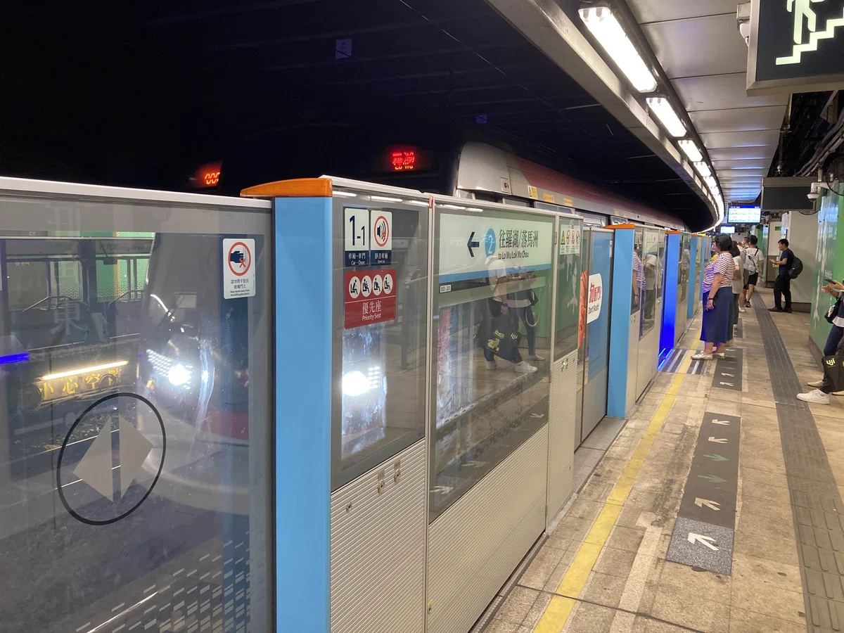 さいが崖 Advent Calendar 2025】羅湖口岸 開凸RTA【香港空港→深圳