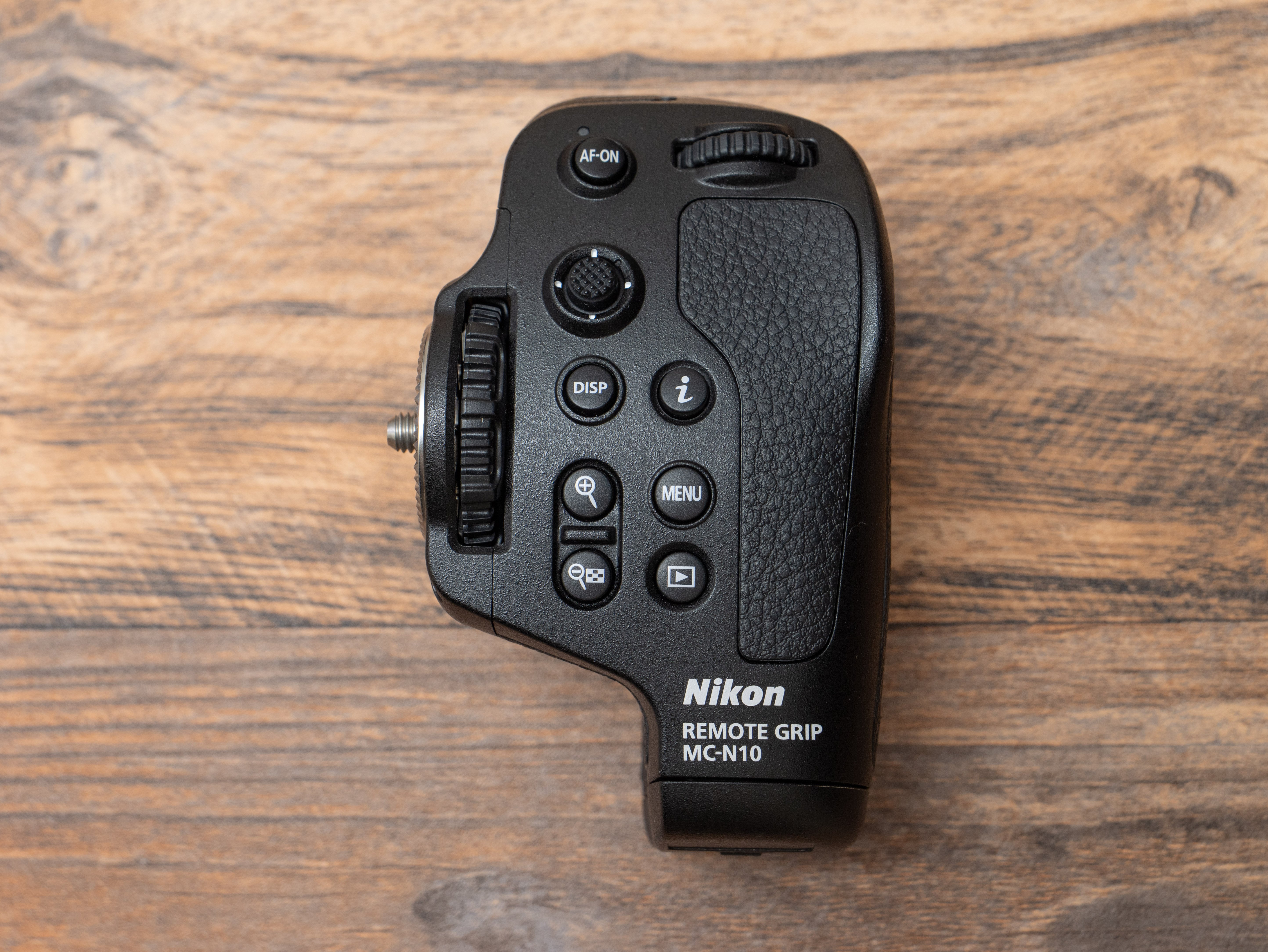 8 NIKON ZRとリモートグリップ MC-N10の組み合わせで得られる操作性