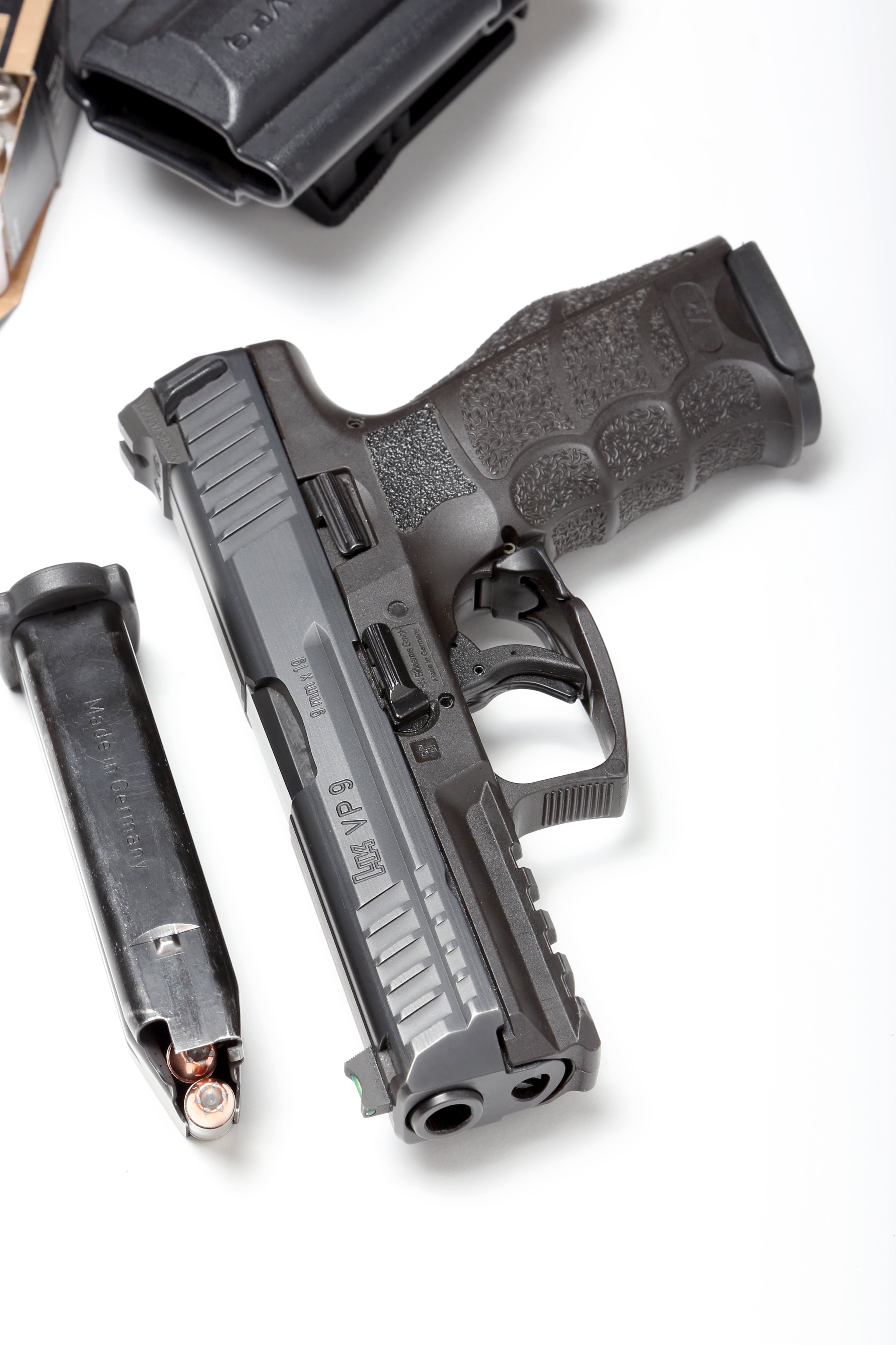 自衛隊９ｍｍ拳銃マガジン（所持は合法です。）