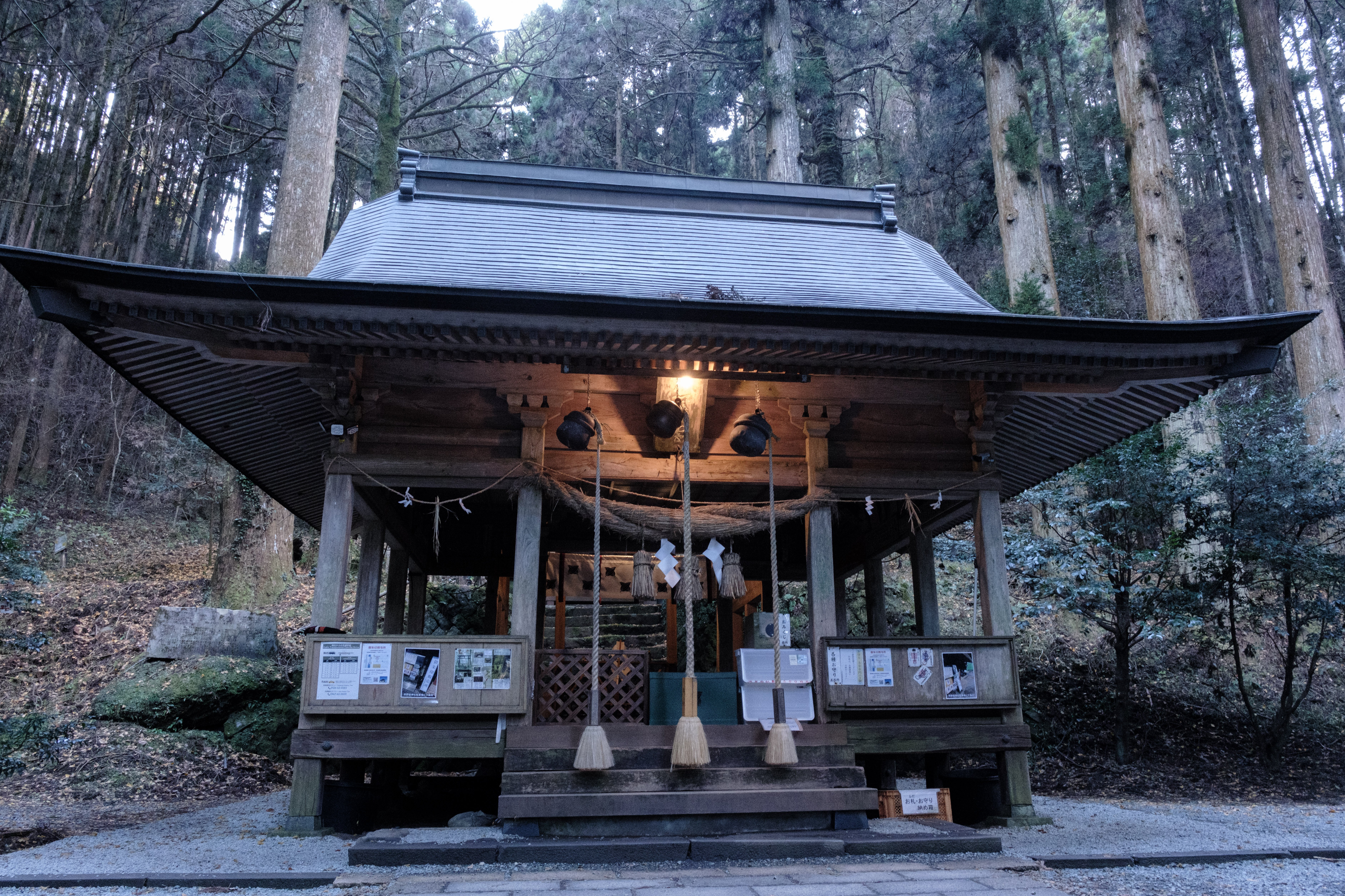 古寺社を巡る ②上色見熊野座神社｜susumana.trail