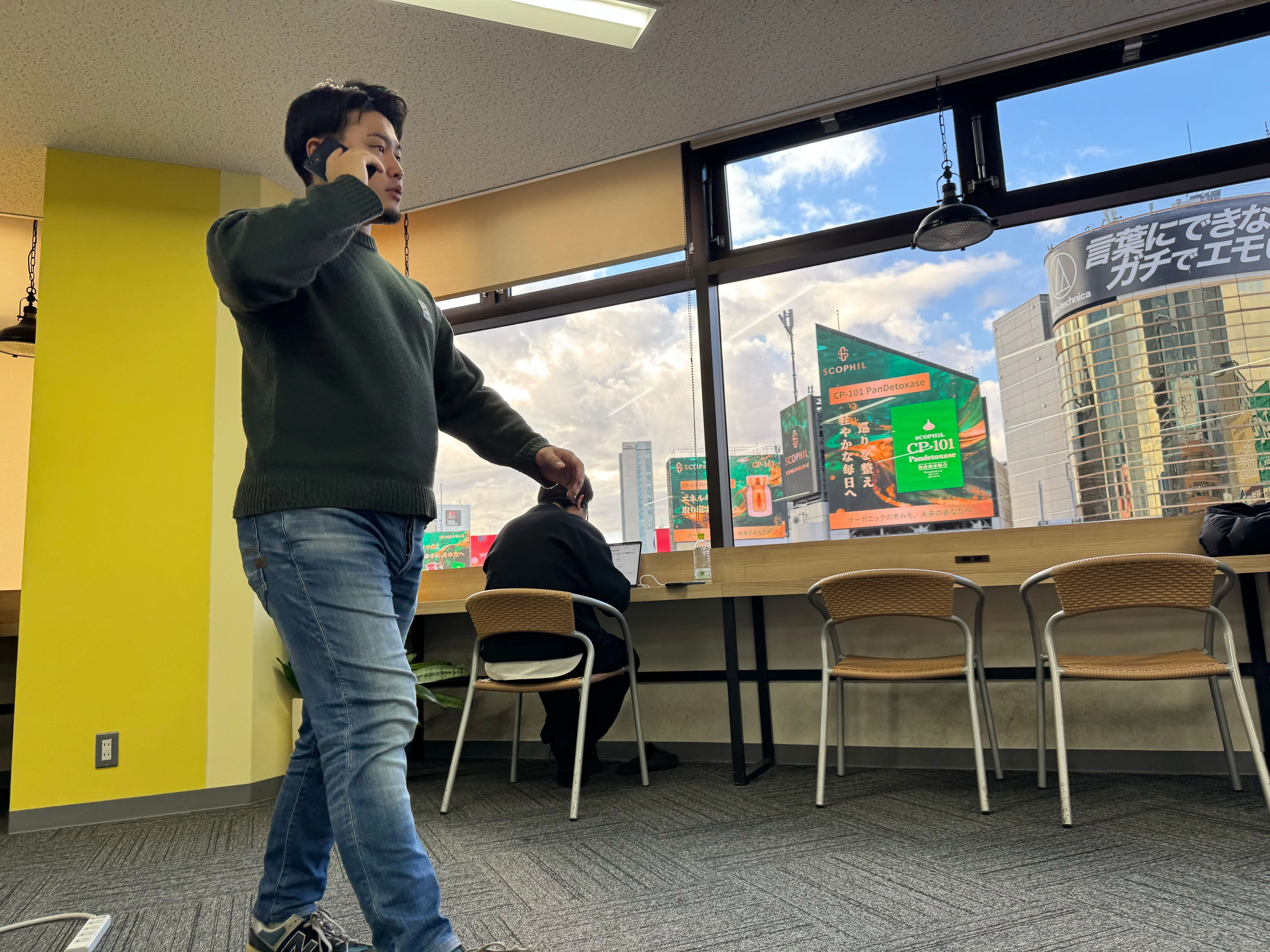 僕が電話を止めると、日本の営業変革が止まる｜SALESCORE OFFICIAL