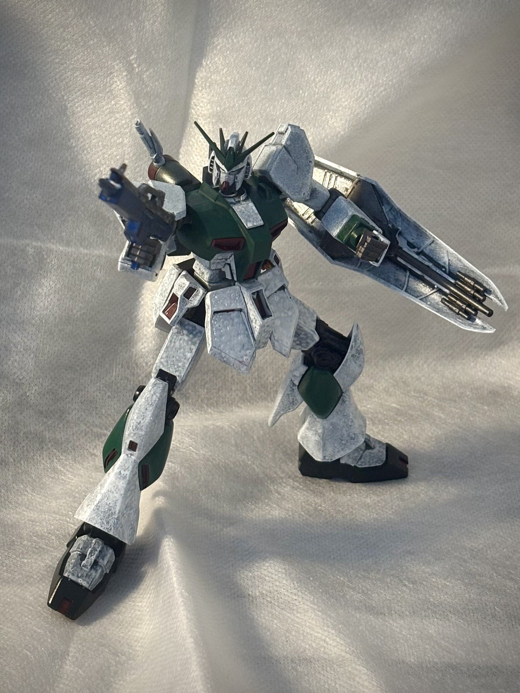 2025年に作ったガンプラたち｜とうと｜かけだし食卓モデラー＠スポンジ塗装