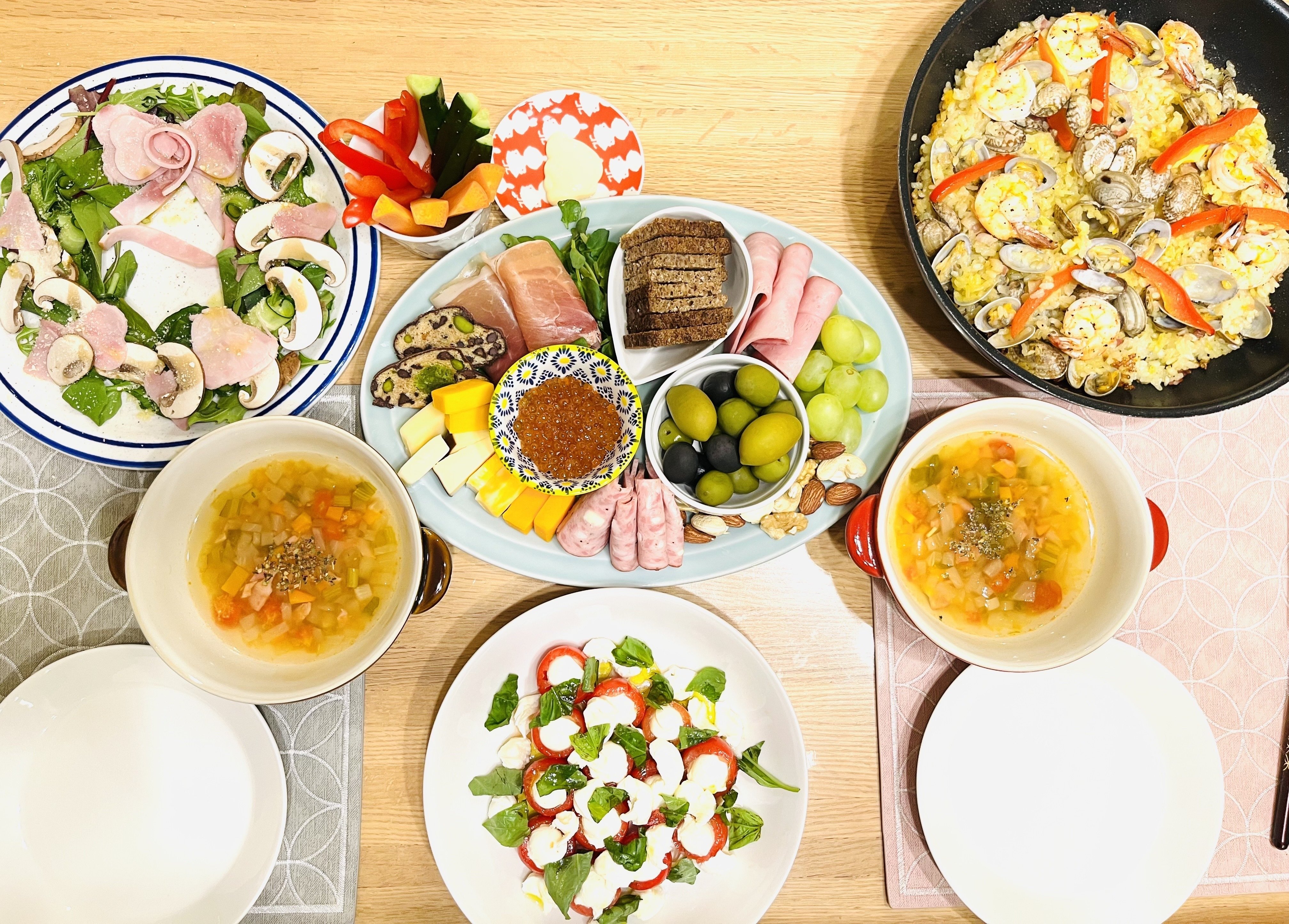 クリスマスのおうち夜ごはんの話 【2020-2024】｜Tomoko Yamane