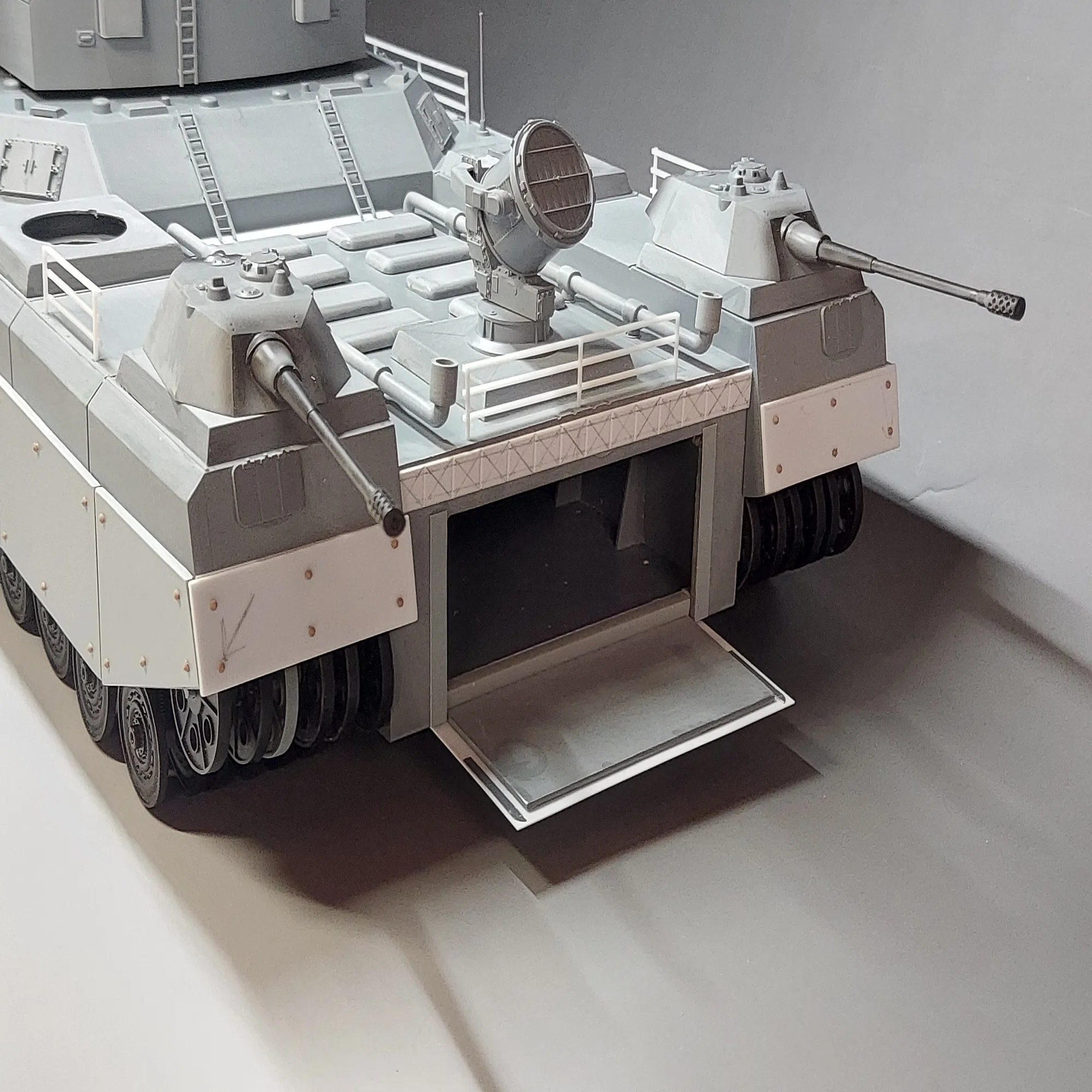 プラモデル】1/72 陸上巡洋艦 P.1000ラーテの製作｜ラロナチョ