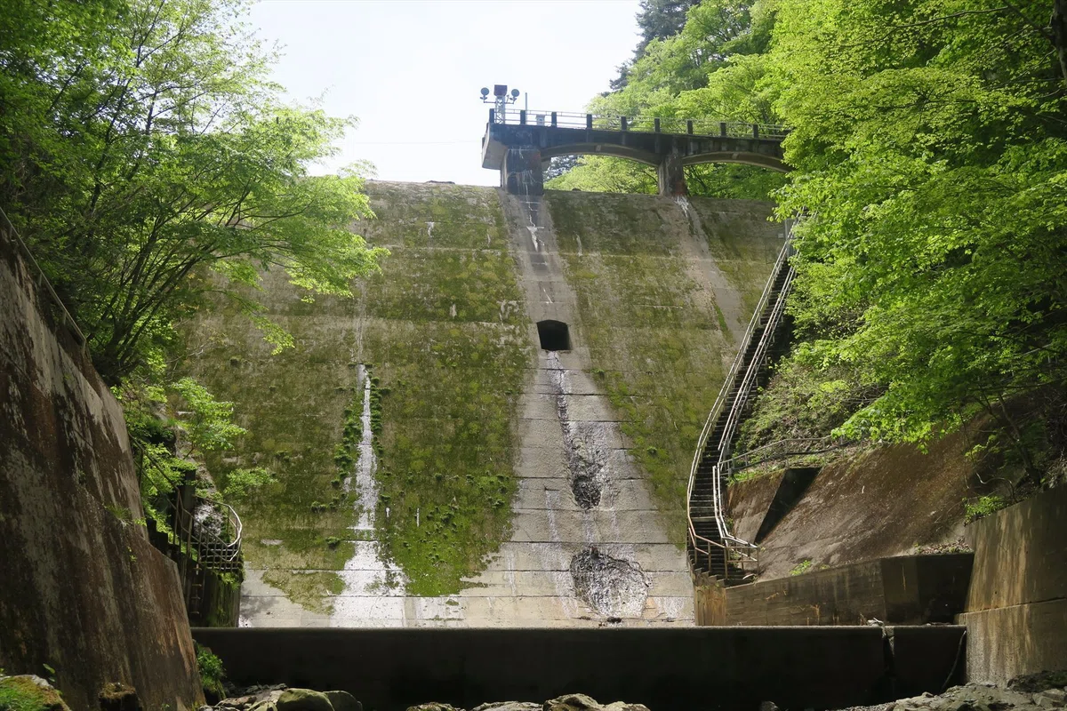 岩手県　大沢ダム　アップ