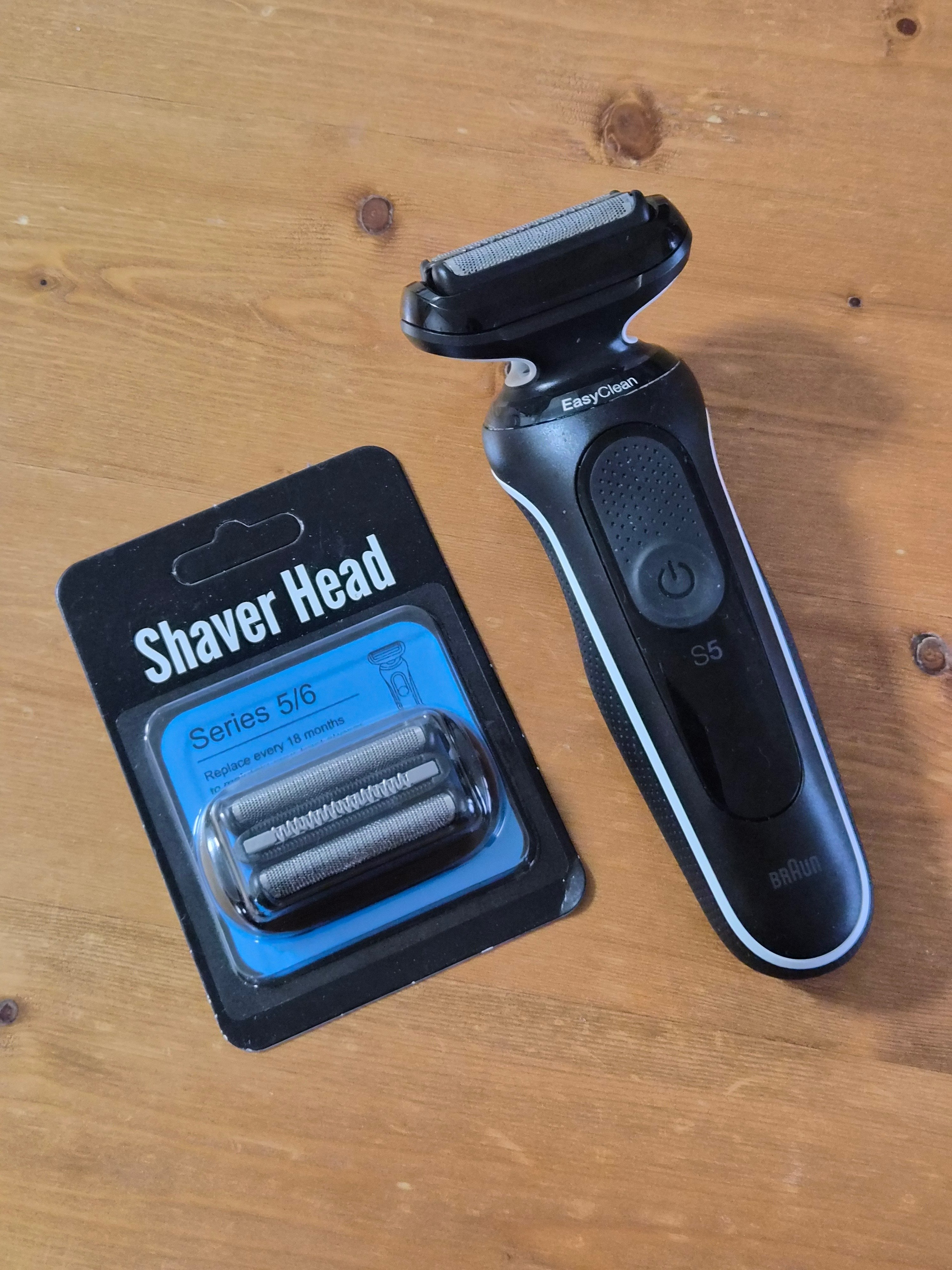 ラムダッシュ「パームイン」の代わりになるか？ コイズミの5枚刃