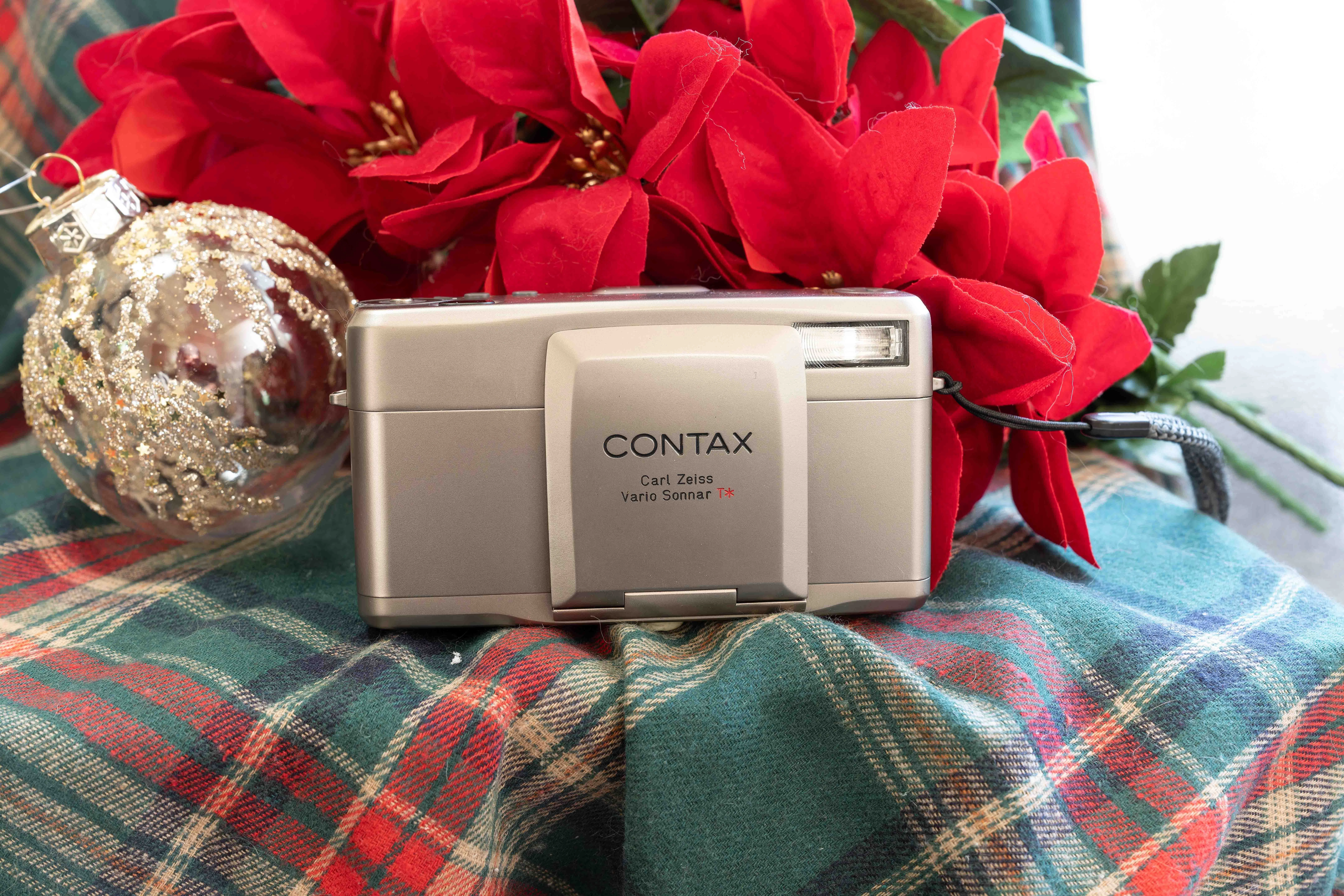 CONTAX TVSⅢシルバー 本体　専用革ケース付 ポルシェデザインの記憶 CONTAX TVS IIIは憧れだったCONTAX Tの