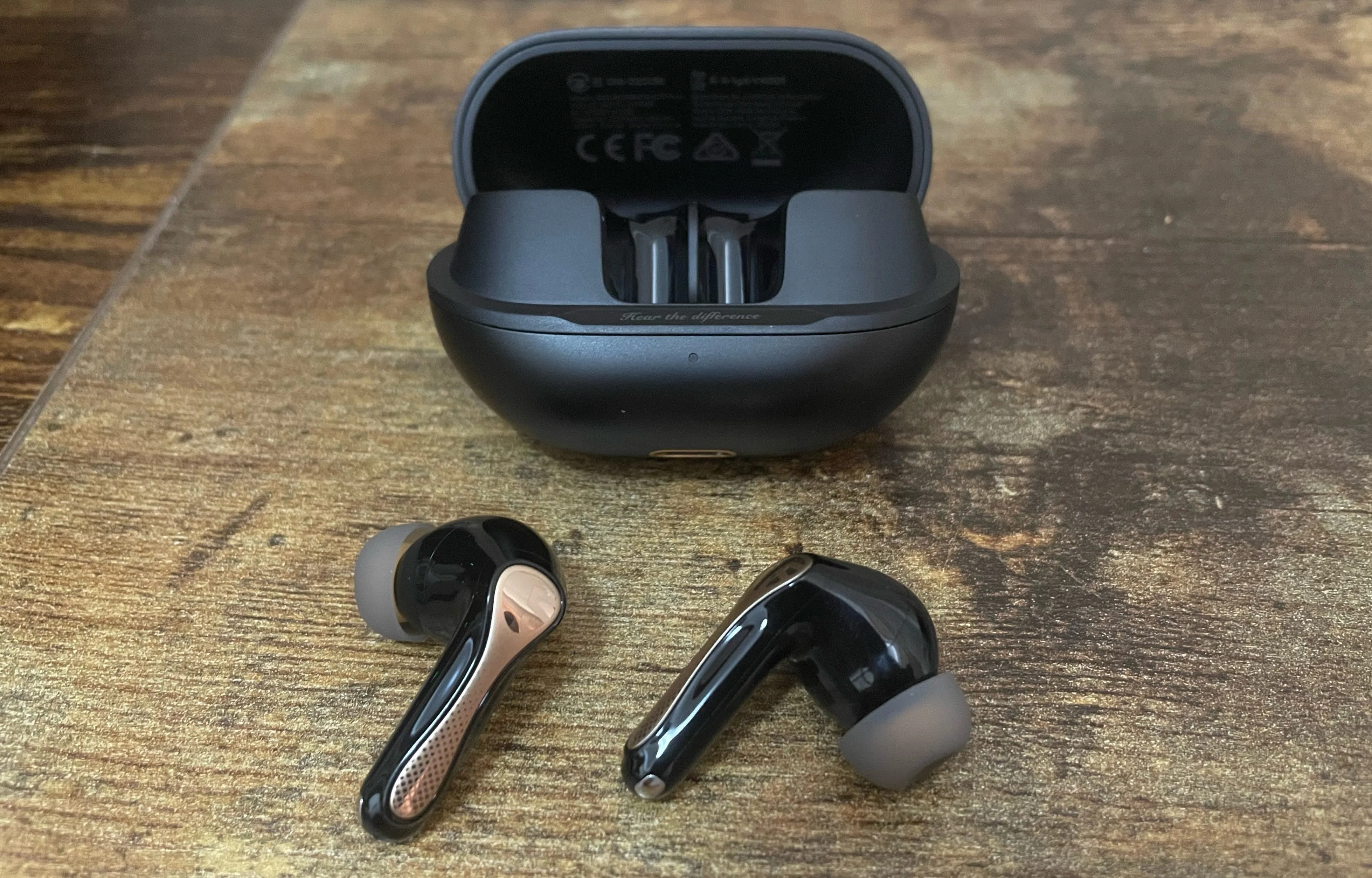 SOUNDPEATS Air5 Pro+ 実機レビュー 音楽を純粋に楽しめるカナル型