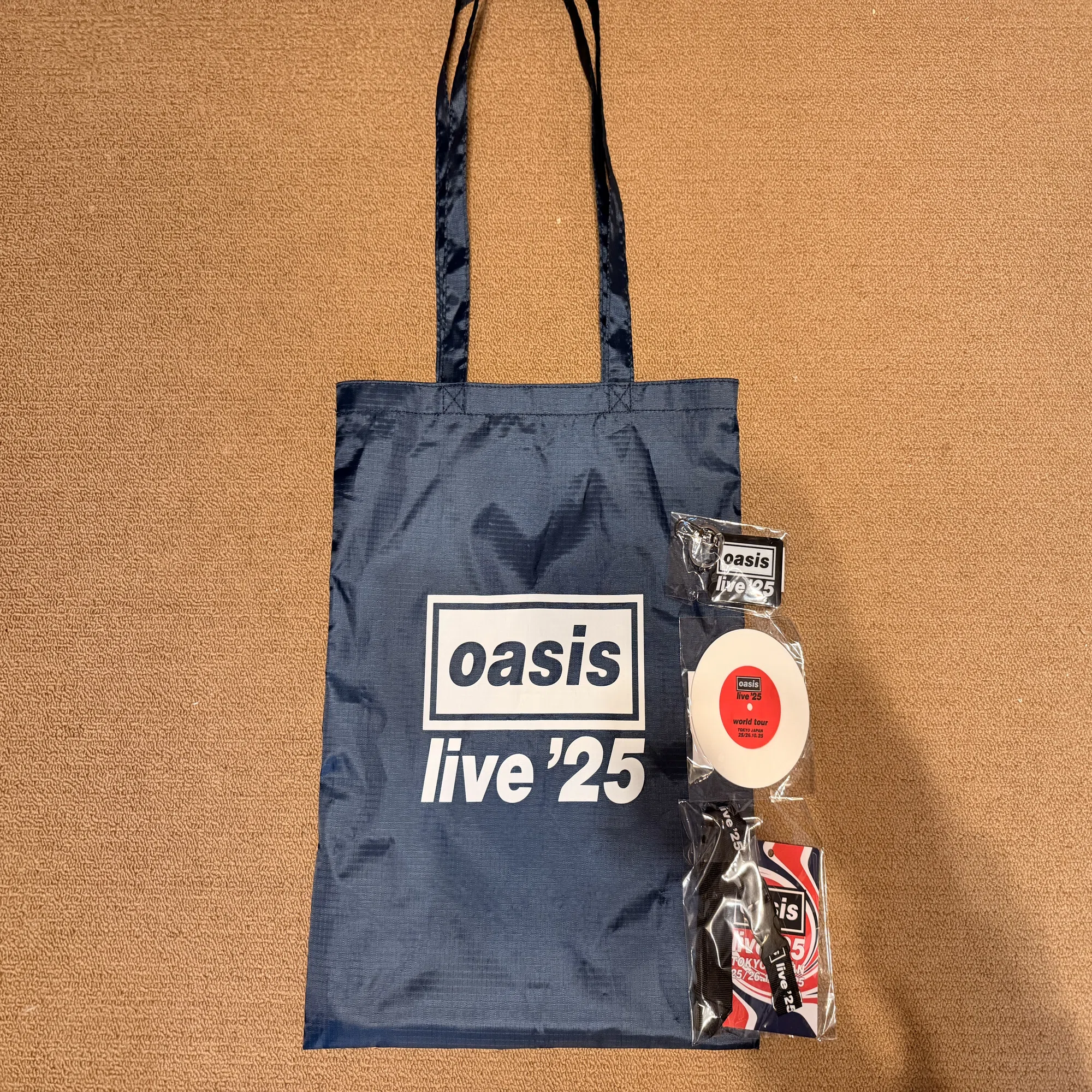 改めてOasis】今年入手したOasisグッズまとめ｜ニシメグミ｜MEGUMI NISHI