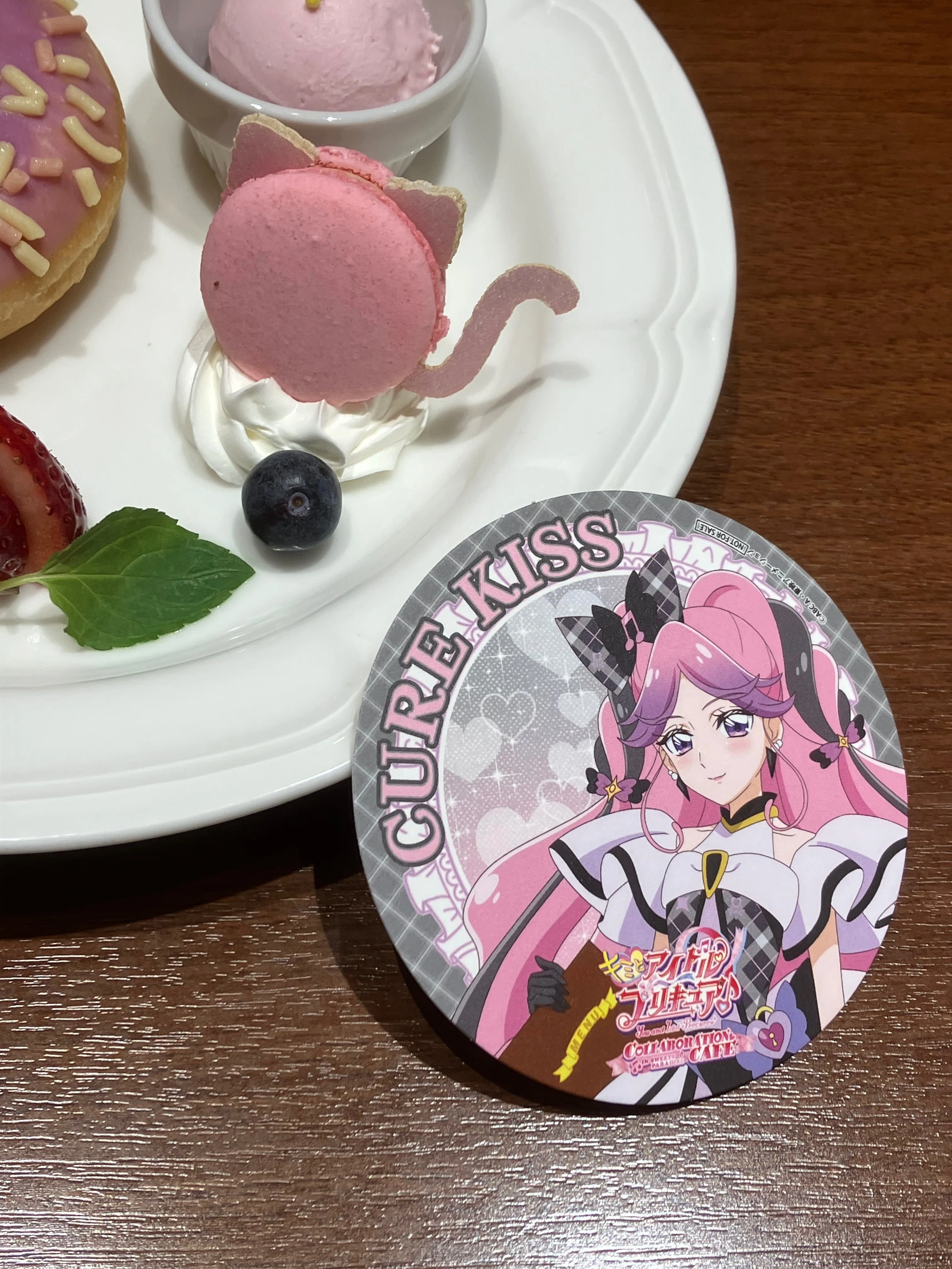 先輩キュア満載】スイパラコラボカフェとキミプリ展で新宿を満喫♪｜月宮灯