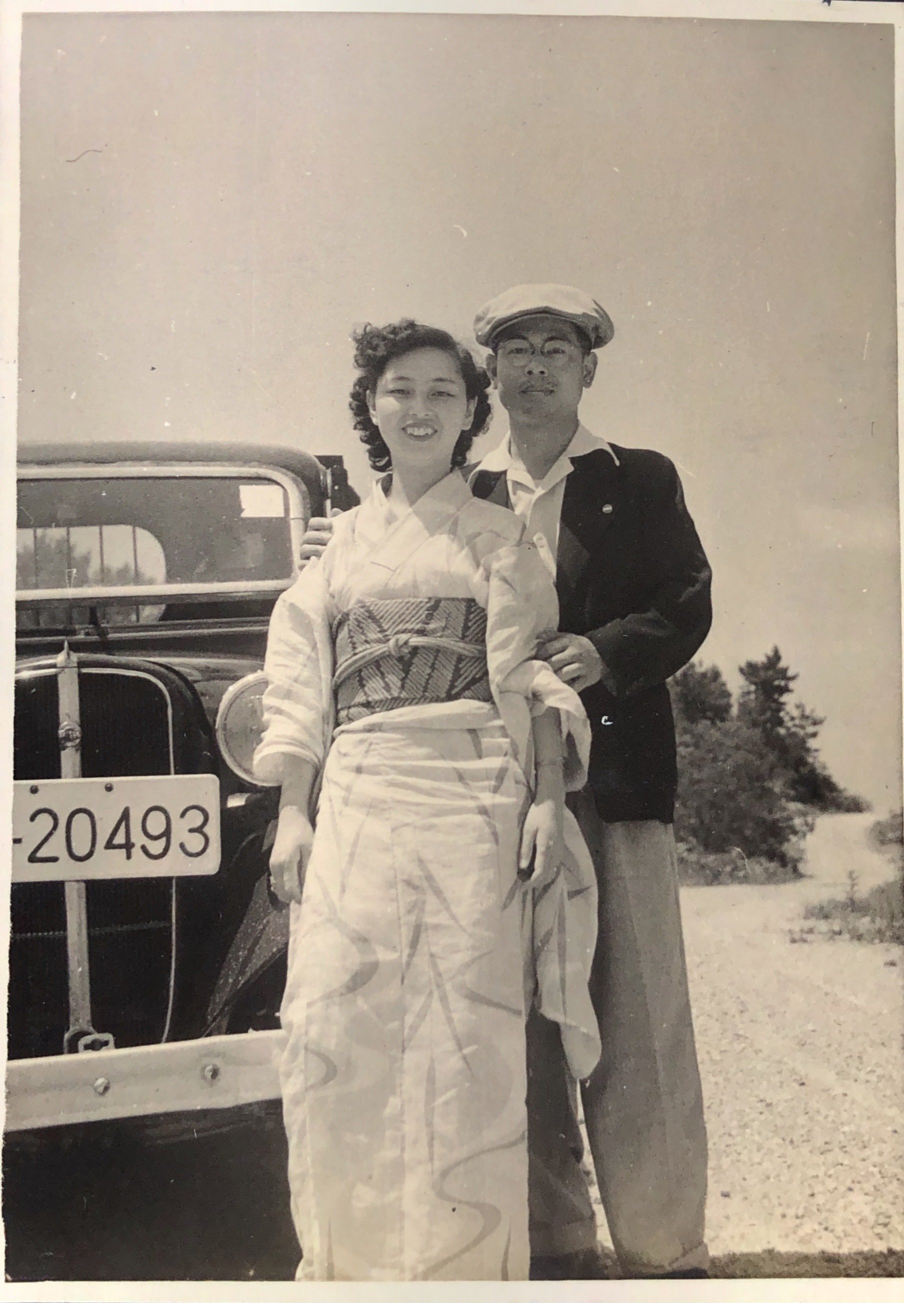 昭和27年の二人の笑顔（記憶写真集）｜Yosikatu Haruki