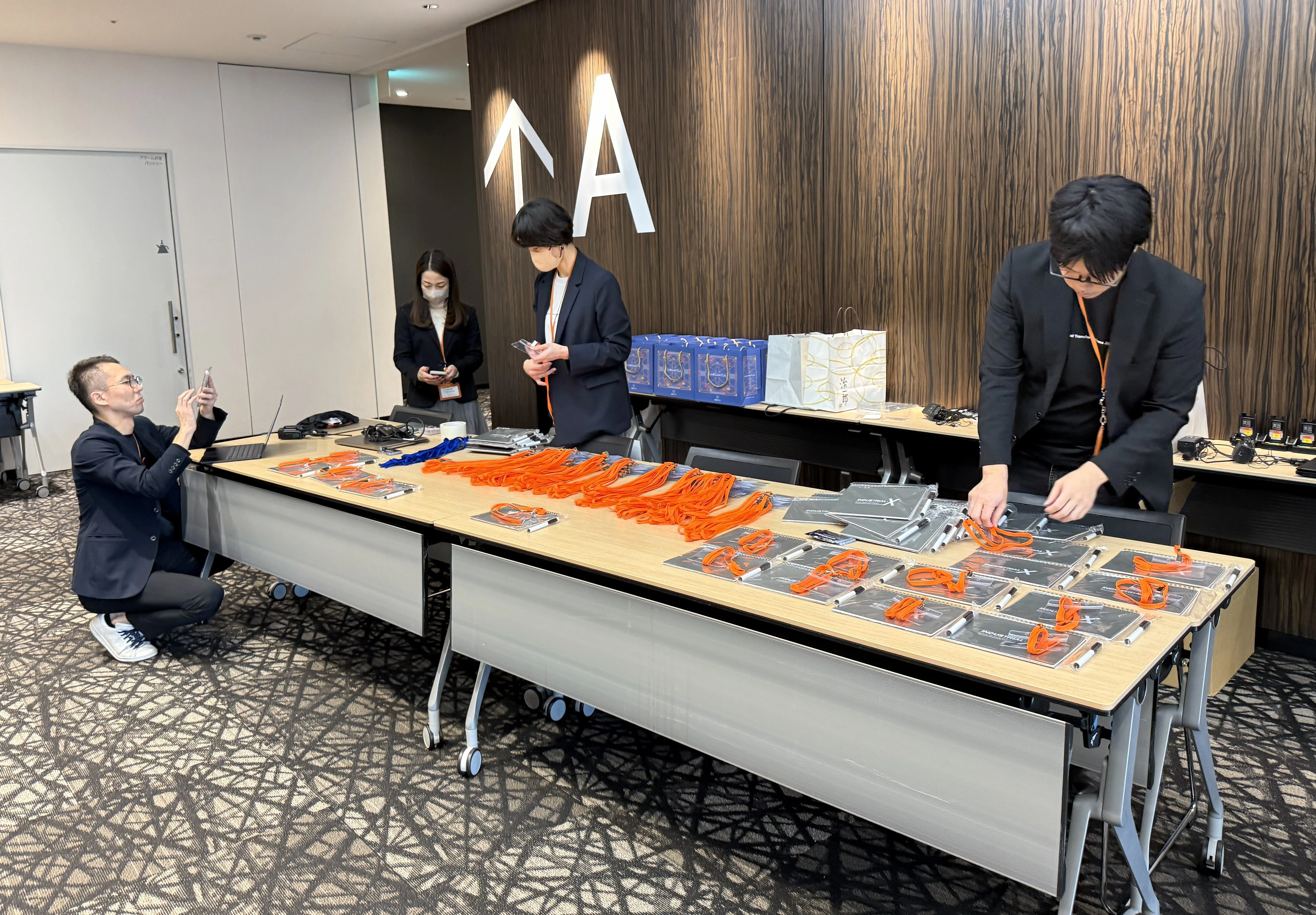 INDUSTRIAL-Xの結束力で創る！「Conference X 2025」の舞台裏レポート