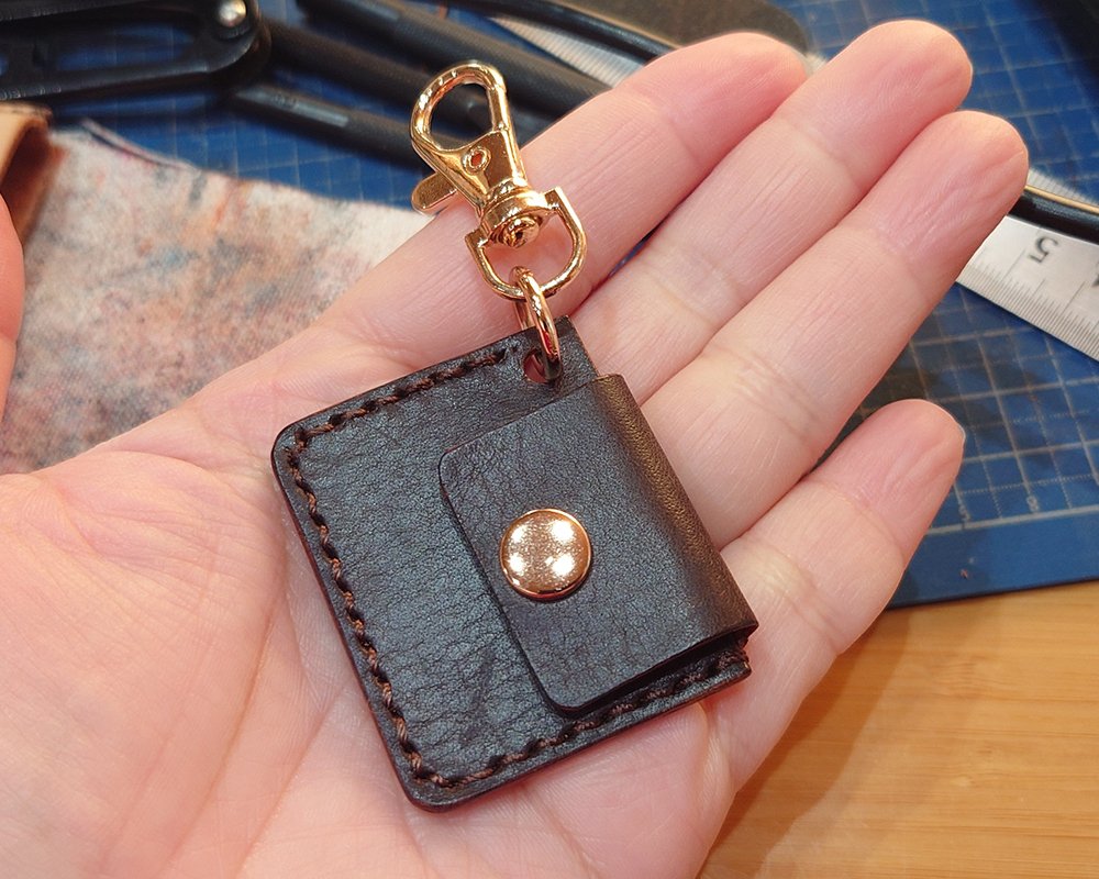 無料型紙】はぎれでつくるコインケース キーホルダー｜Pelle piccola(ペレピッコラ)