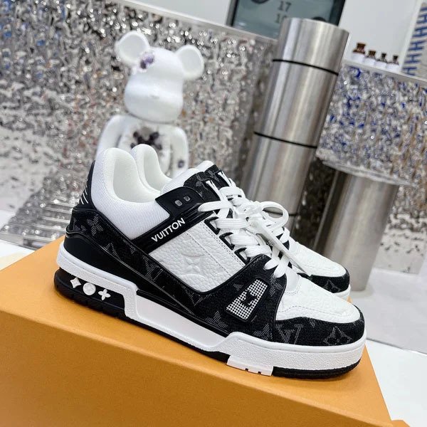 買って後悔しない！ルイヴィトン靴の魅力・人気モデルを徹底レビュー