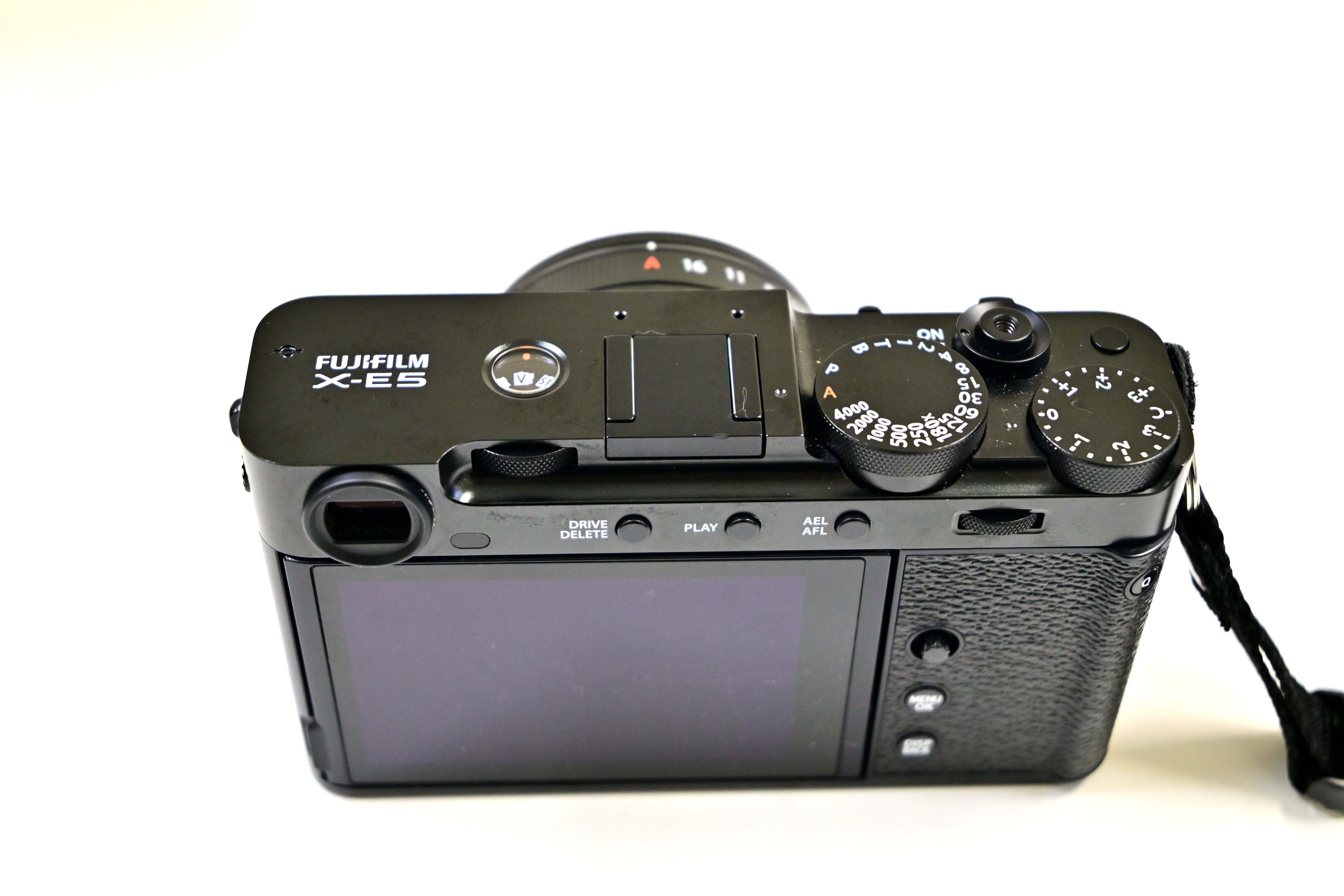 2025年は「Z5Ⅱ」と「X-E5」｜Heira.K