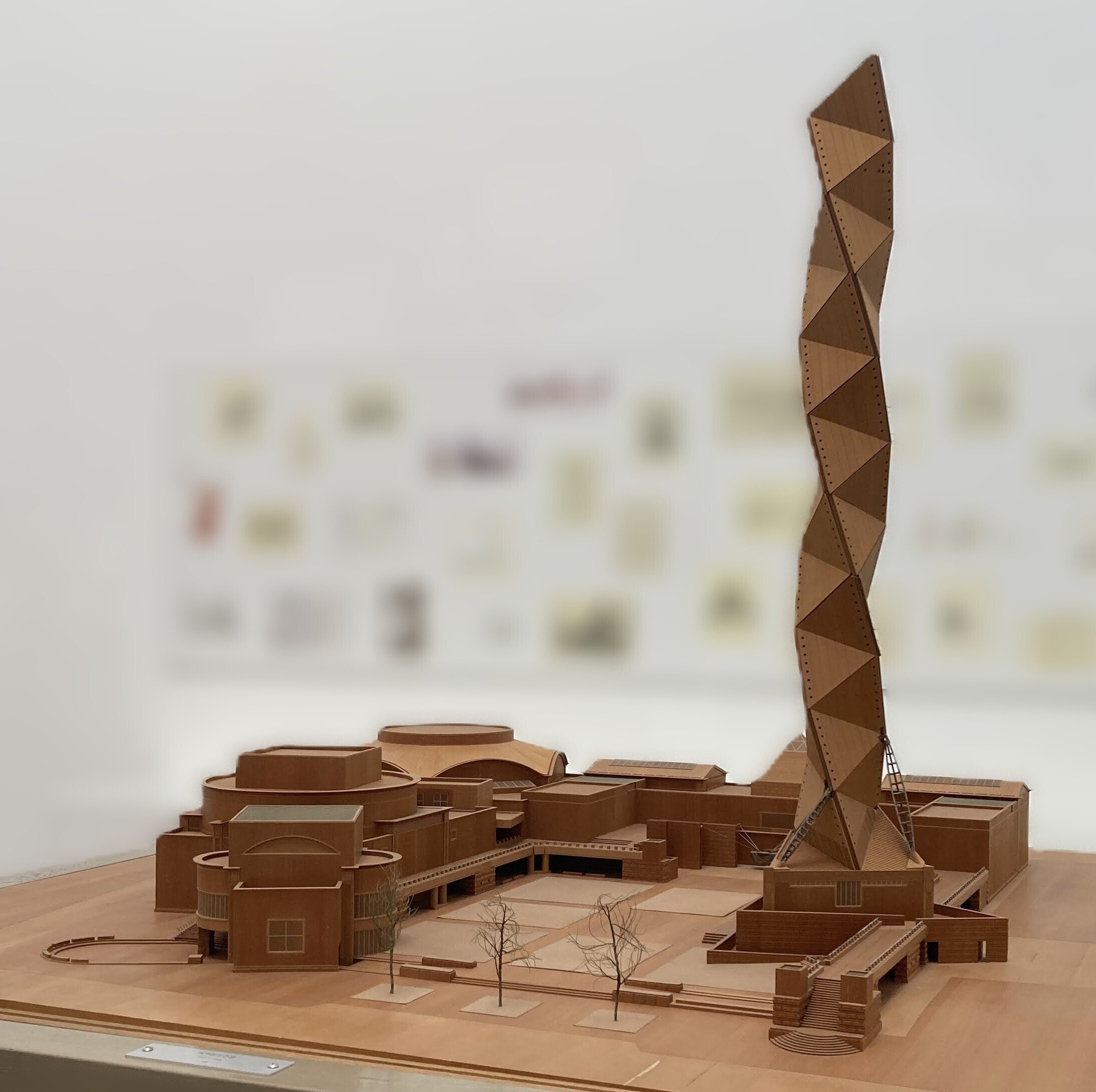 磯崎新：群島としての建築（水戸芸術館）｜スナフキンの友達