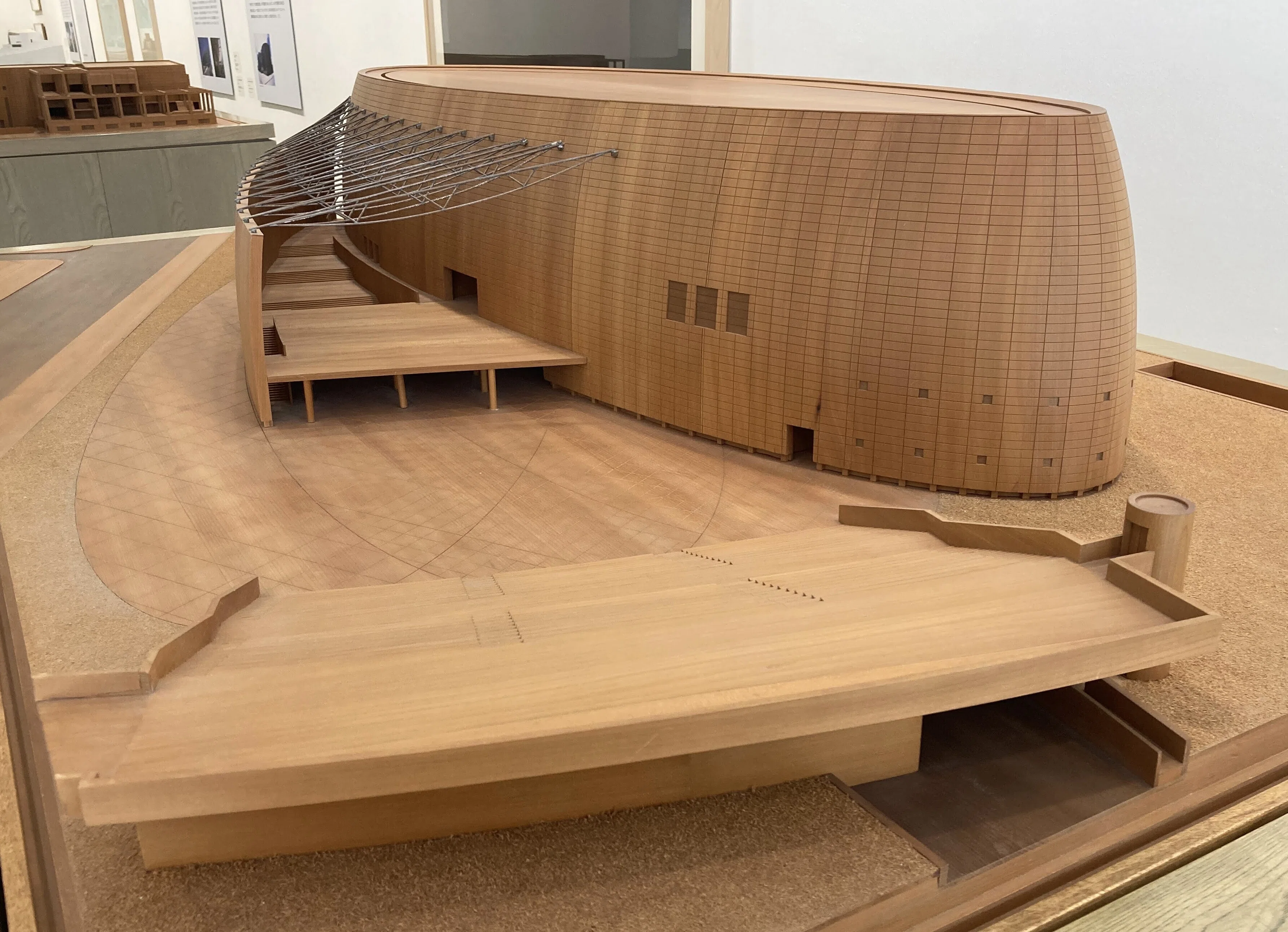 磯崎新：群島としての建築（水戸芸術館）｜スナフキンの友達