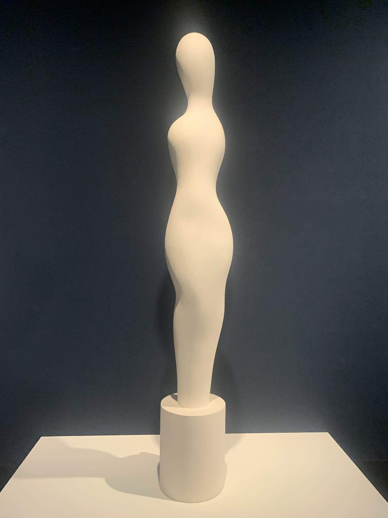 2026年のトレンドは白色！白の恐怖2【国立近代美術館】｜なすにきび