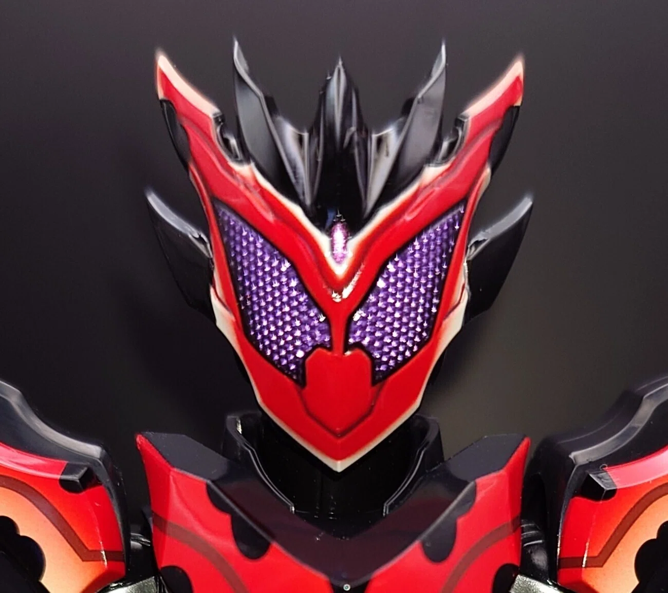 仮面ライダーガヴ】仮面ライダービターガヴ スパーキングミフォームを