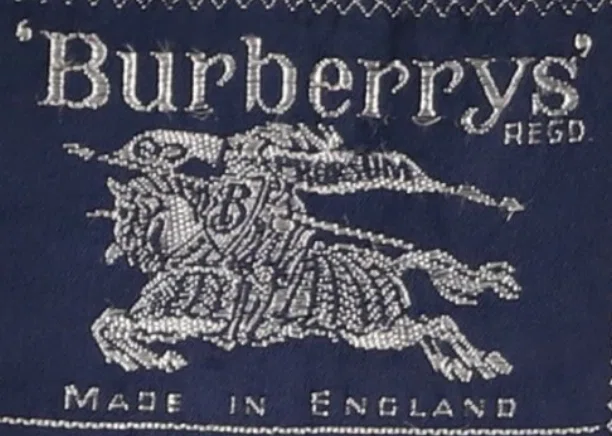 BURBERRY真贋判定・年代特定ガイド｜マッシ｜エッセイスト・ライター