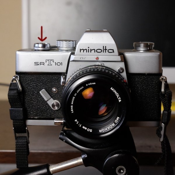 ミノルタ SRT-101 使い方ガイド フィルムの装填から露出計まで｜岡田