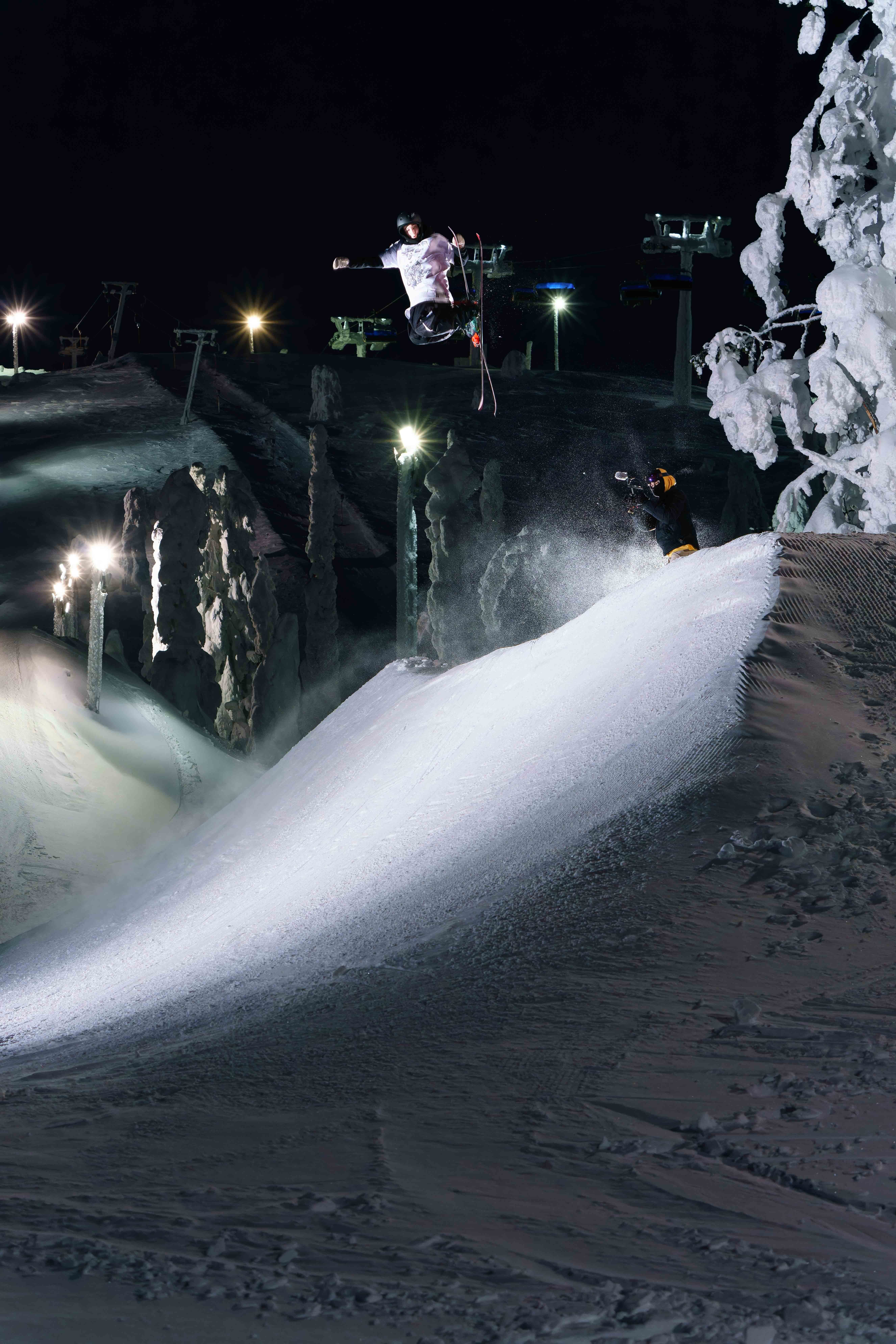 仕事という日常、オーロラという非日常。その狭間で過ごした2018年