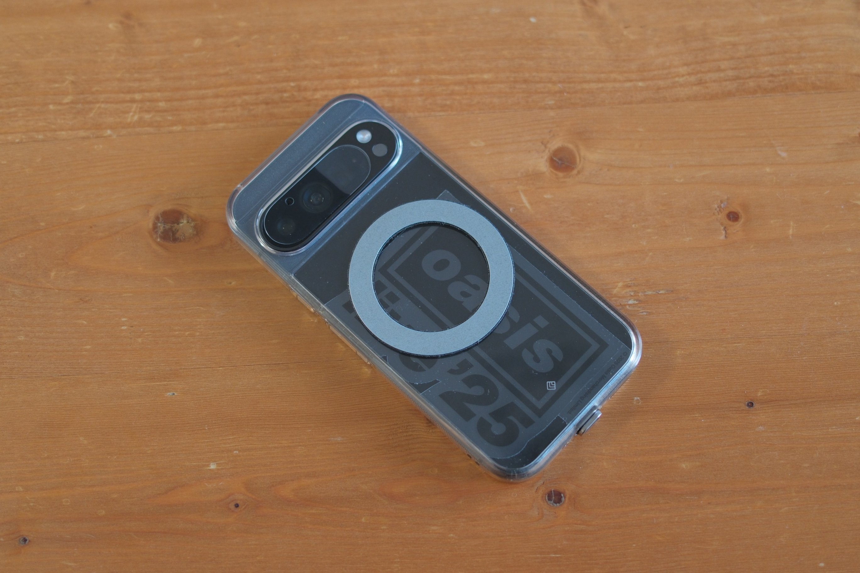 スマホ2台持ちで、生活が変わった話｜まこ