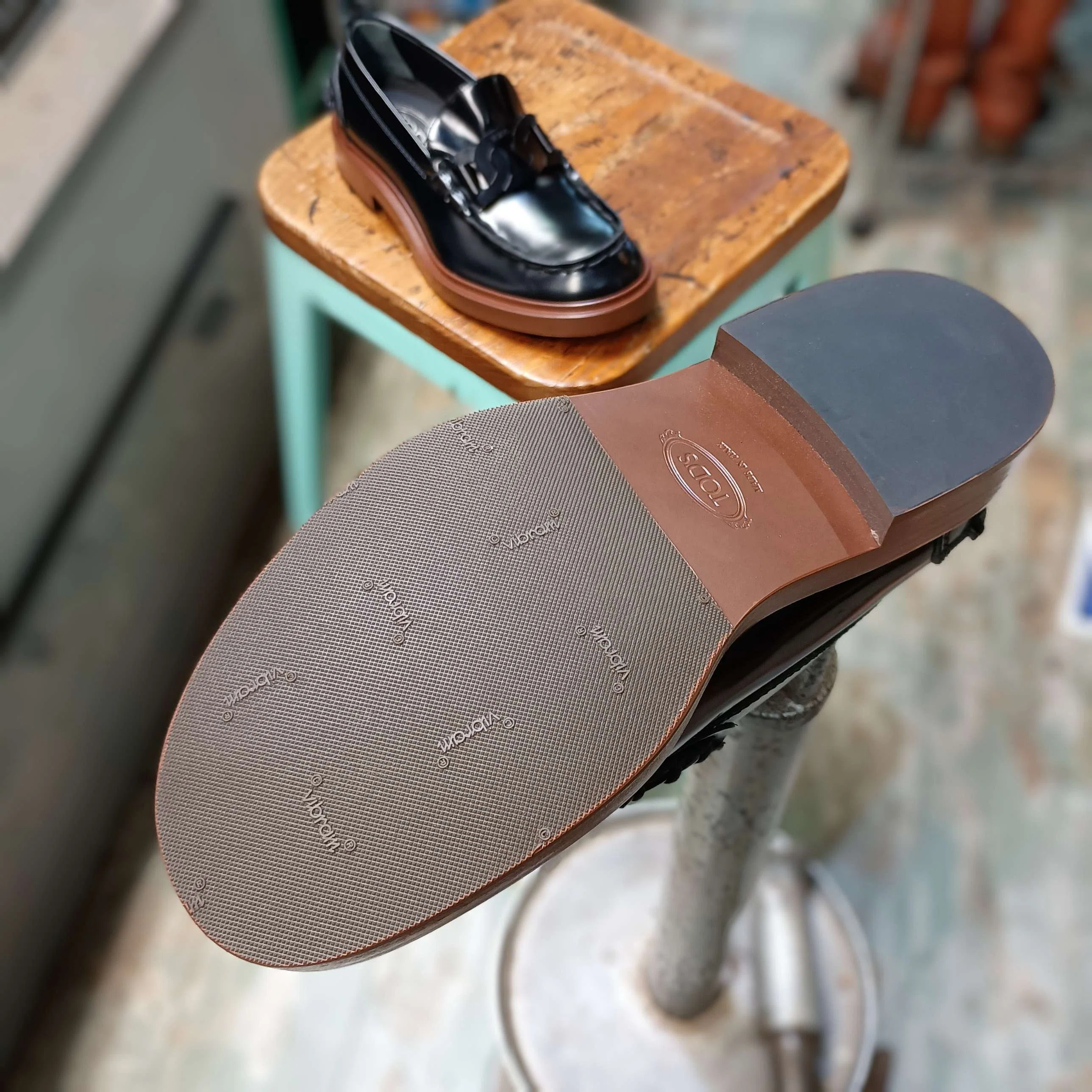 ハーフラバー補修】TOD'Sのローファーのハーフラバー補強｜CREA Repair