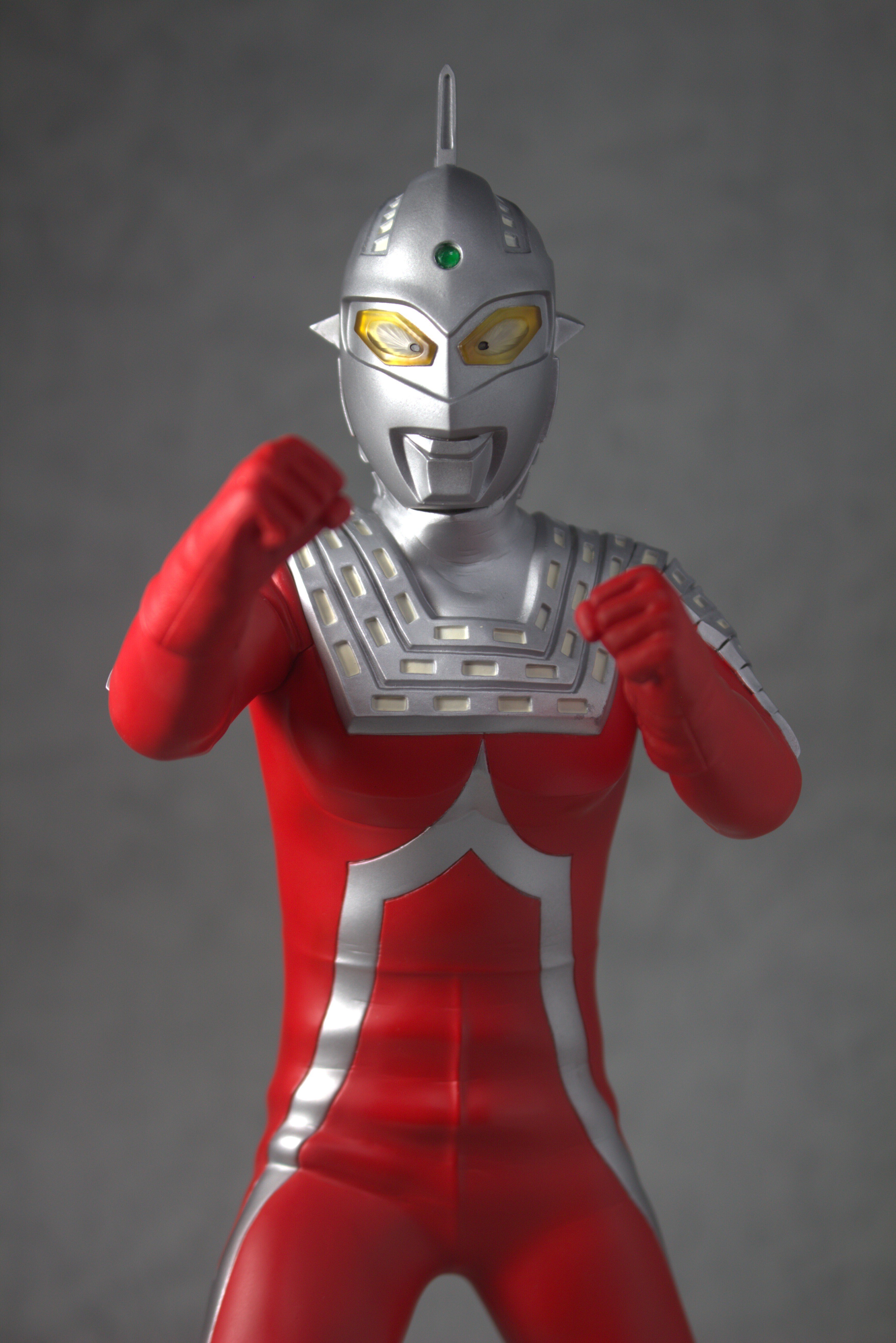 ウルトラ研究室 平成ウルトラセブン1999をガレージキット製作代行が