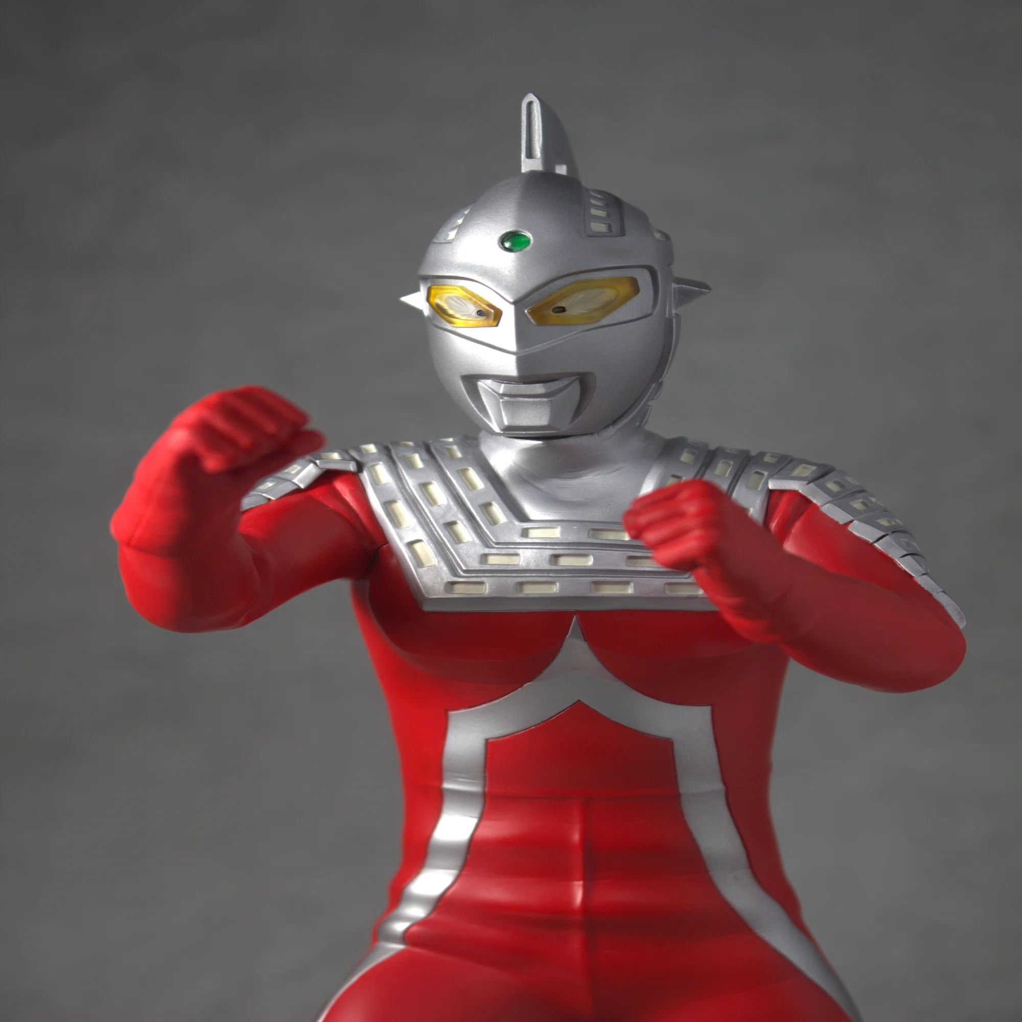 ウルトラ研究室 平成ウルトラセブン1999をガレージキット製作代行が 