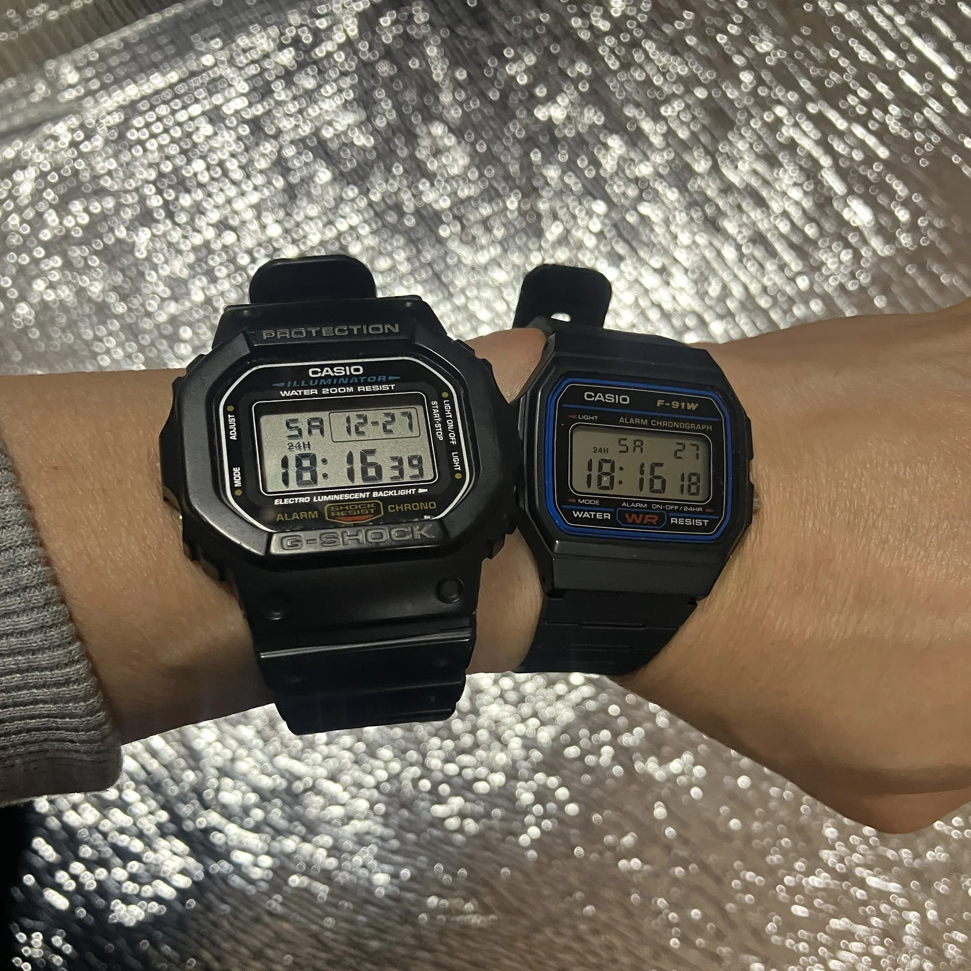 CASIOの名機チープカシオ「F-91W-1JH 」とGショックの定番「DW-5600E 